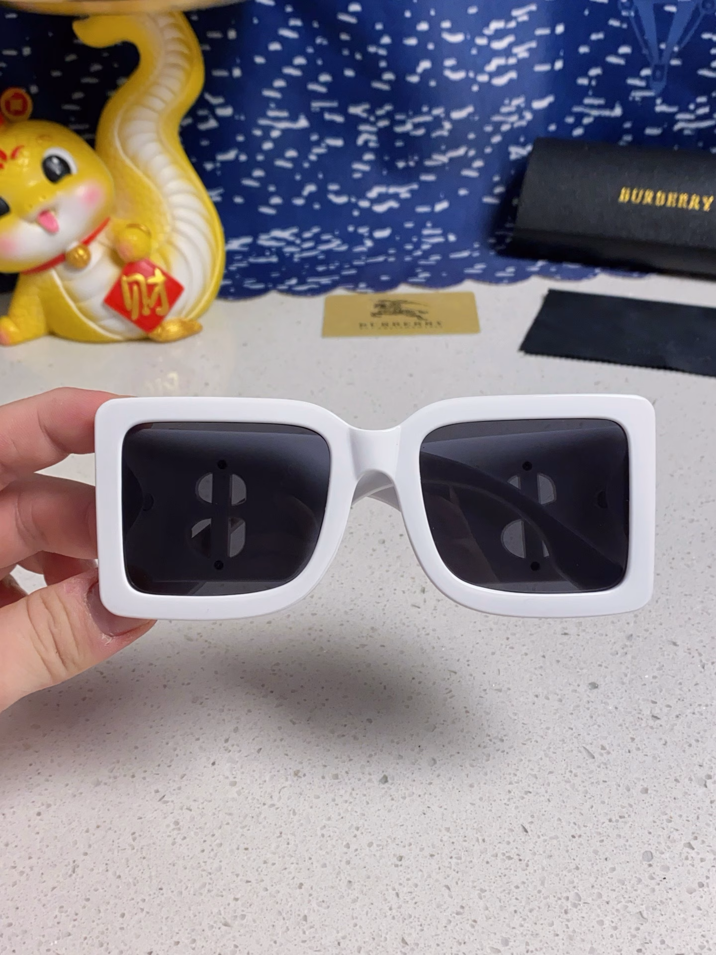 Burberry Sunglasses Women's 25th New BE4406U Large Frame B Letter Logo Trendy Sunglasses