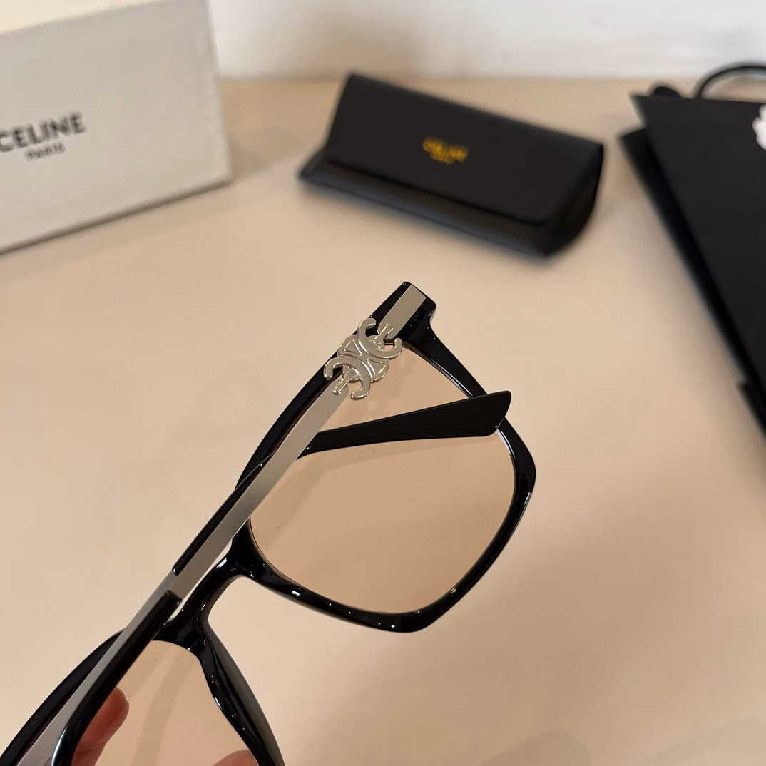 Celine sunglasses, this pair of glasses is amazing, a savior for square and round faces, super small face, modifying all face shapes