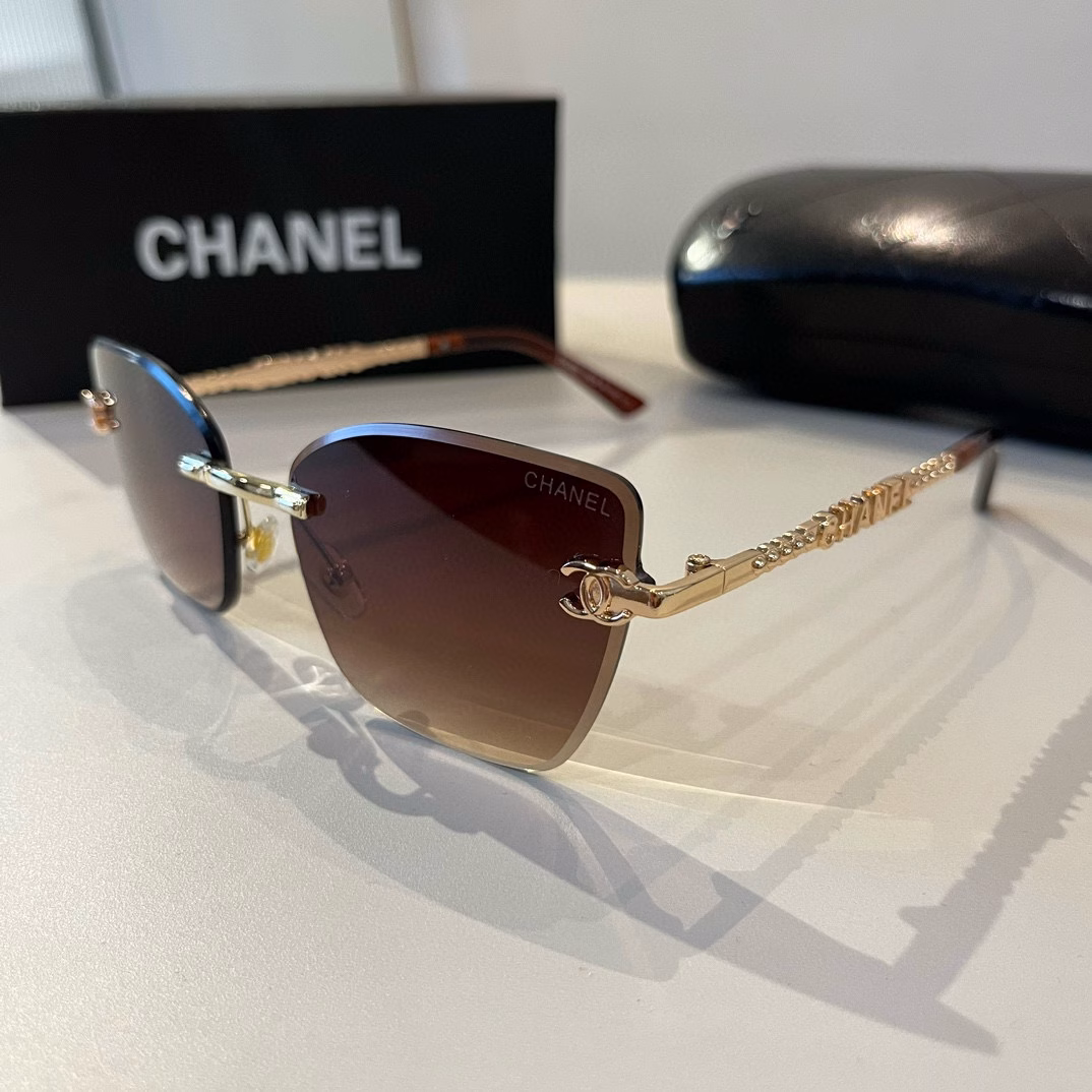 Chanel sunglasses 🕶️Many celebrities wear the same [color] Chanel‼ ️‼ ️New large-frame sunglasses, 🌈🌈Polaroid ultra-clear sunglasses