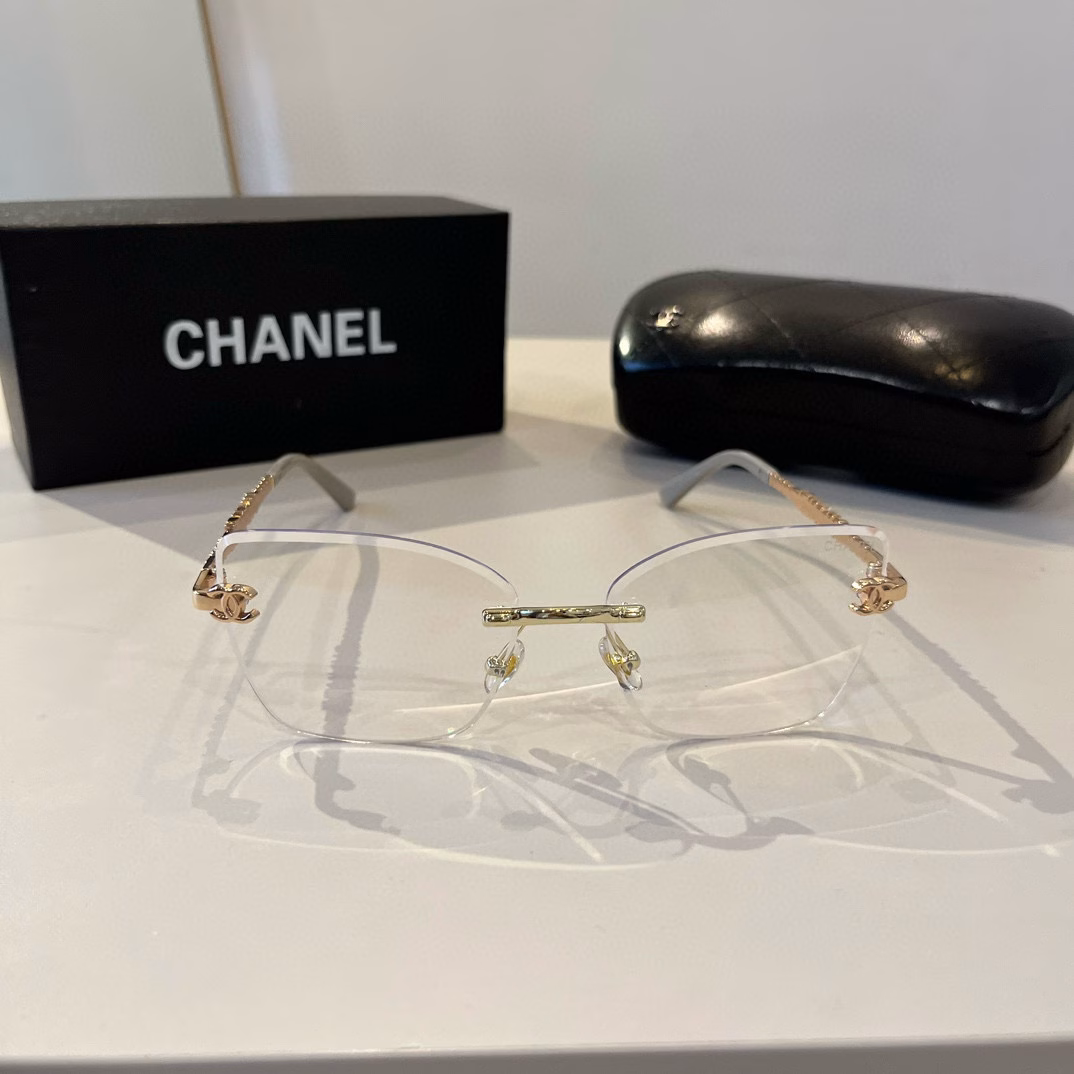 Chanel sunglasses 🕶️Many celebrities wear the same [color] Chanel‼ ️‼ ️New large-frame sunglasses, 🌈🌈Polaroid ultra-clear sunglasses