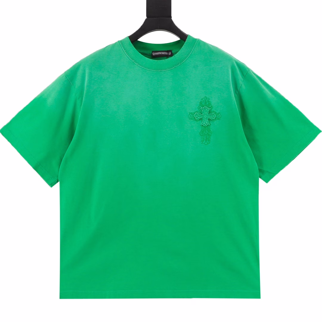 Chrome Hearts 25ss Cross Patch Embroidery Washed Hole Short Sleeve T-shirtPersonalized show series The whole garment is distressed with laser burning and customized 300g double yarn fabricAmerican acid-washed distressed original cloth with laser burning and patch embroidery Letter embroidery on the back Very comfortable to wearLow-key yet luxurious, very classy to wear out Heavy washing makes the clothes very soft and not pickyAbsolutely stylish on the upper body Extremely luxurious Original mold opening and identification collar label100% silk washing label Original hangtag Matching hanging rope Armhole matching techniqueOS loose drop shoulder version, easy to control for any body shape
