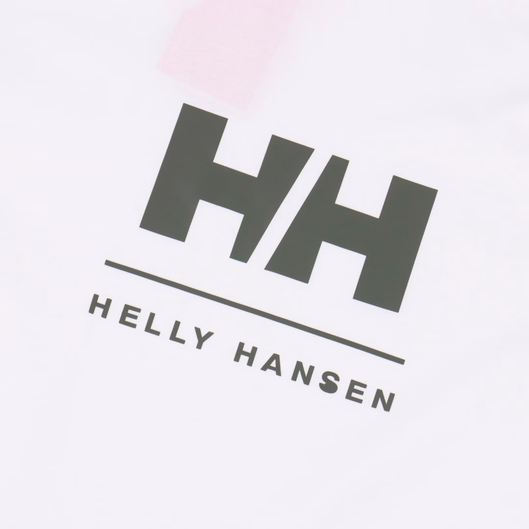 Helly Hansen Double H Letter Short Sleeve T-shirtOriginal custom-made cotton material, super functional black technology, antibacterial, no ironing, moisture absorption, quick drying, anti-static, anti-pilling! 3D three-dimensional cutting pattern, basic and versatile, the fabric feels light and soft, soft and breathable, unique delicate skin-friendly feeling, close to the body, comfortable and smooth, super wrinkle-resistant ❗️No shrinkage ❗️No pilling ❗️No deformation Good breathability, bringing summer comfort.The letter logo on the chest and the left ⬅️ sleeve inverted label are made of three-dimensional silicone printing. The three-dimensional silicone is full and layered, and it is very casual and fashionable. It does not fade and does not fall off after washing. Multiple cumbersome processes bring extraordinary upper body effects. All the small details of the auxiliary materials and tags are customized with original molds. The simple style is loved by many fashion experts. The design is very thoughtful and versatile.
