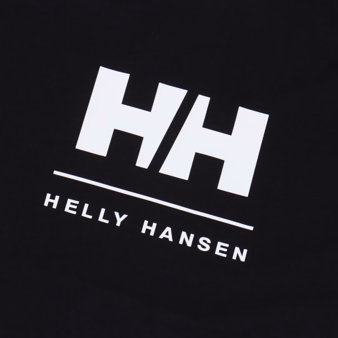 Helly Hansen Double H Letter Short Sleeve T-shirtOriginal custom-made cotton material, super functional black technology, antibacterial, no ironing, moisture absorption, quick drying, anti-static, anti-pilling! 3D three-dimensional cutting pattern, basic and versatile, the fabric feels light and soft, soft and breathable, unique delicate skin-friendly feeling, close to the body, comfortable and smooth, super wrinkle-resistant ❗️No shrinkage ❗️No pilling ❗️No deformation Good breathability, bringing summer comfort.The letter logo on the chest and the left ⬅️ sleeve inverted label are made of three-dimensional silicone printing. The three-dimensional silicone is full and layered, and it is very casual and fashionable. It does not fade and does not fall off after washing. Multiple cumbersome processes bring extraordinary upper body effects. All the small details of the auxiliary materials and tags are customized with original molds. The simple style is loved by many fashion experts. The design is very thoughtful and versatile.