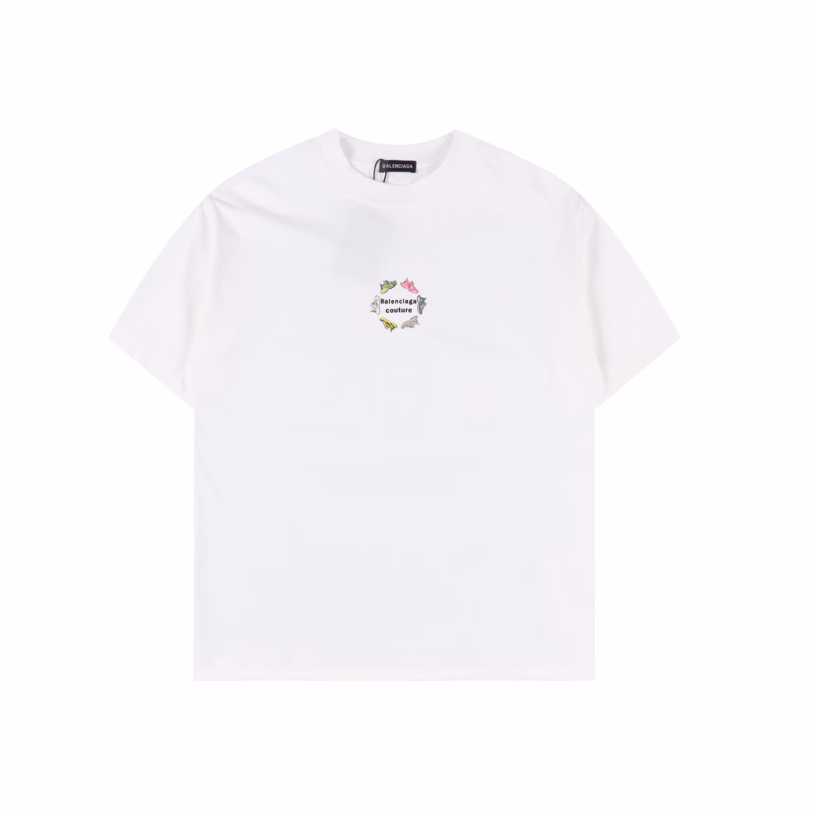 Balenciaga 25ss daddy shoe pattern letter print short-sleeved T-shirtPurchased original mold, full set of customized accessories, all details are perfectly restored260g pure cotton combed cotton fabric, 280g after washing +2x2 matching thread,The design style still combines low-key luxury styles such as rock punk, street hip-hop, etc., which has a very distinctive feeling.Daddy shoe pattern letter print on the chest and backThe finished garment has a high gram weight, delicate, thick and soft touch, breathable texture, and all-over embroidery is laser-positioned, with different sizes and positions.The upper body effect is extremely comfortable, a must-have in summer. The loose version hides meat and looks thinner, and can be worn by both men and women, and the upper body effect is superb.