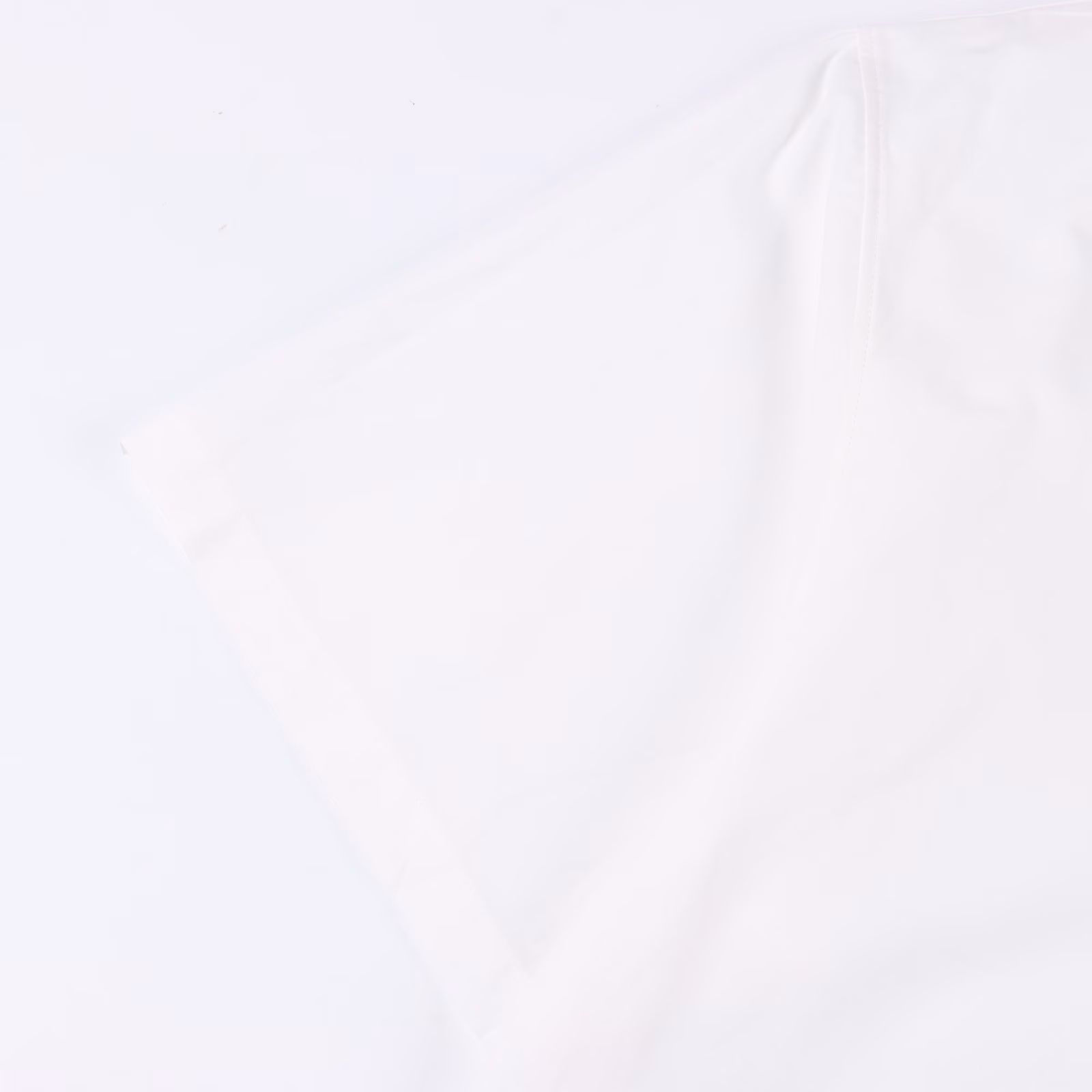 Prada PRD pocket logo short-sleeved shirtOriginal product, made of satin 40 fine cotton fabric, 75D high temperature lining, high temperature pre-shrinkage, hand-sewn, hand-cranked, die-stamped, customized 1:1 buttons, customized 1:1 trademarks, loose version