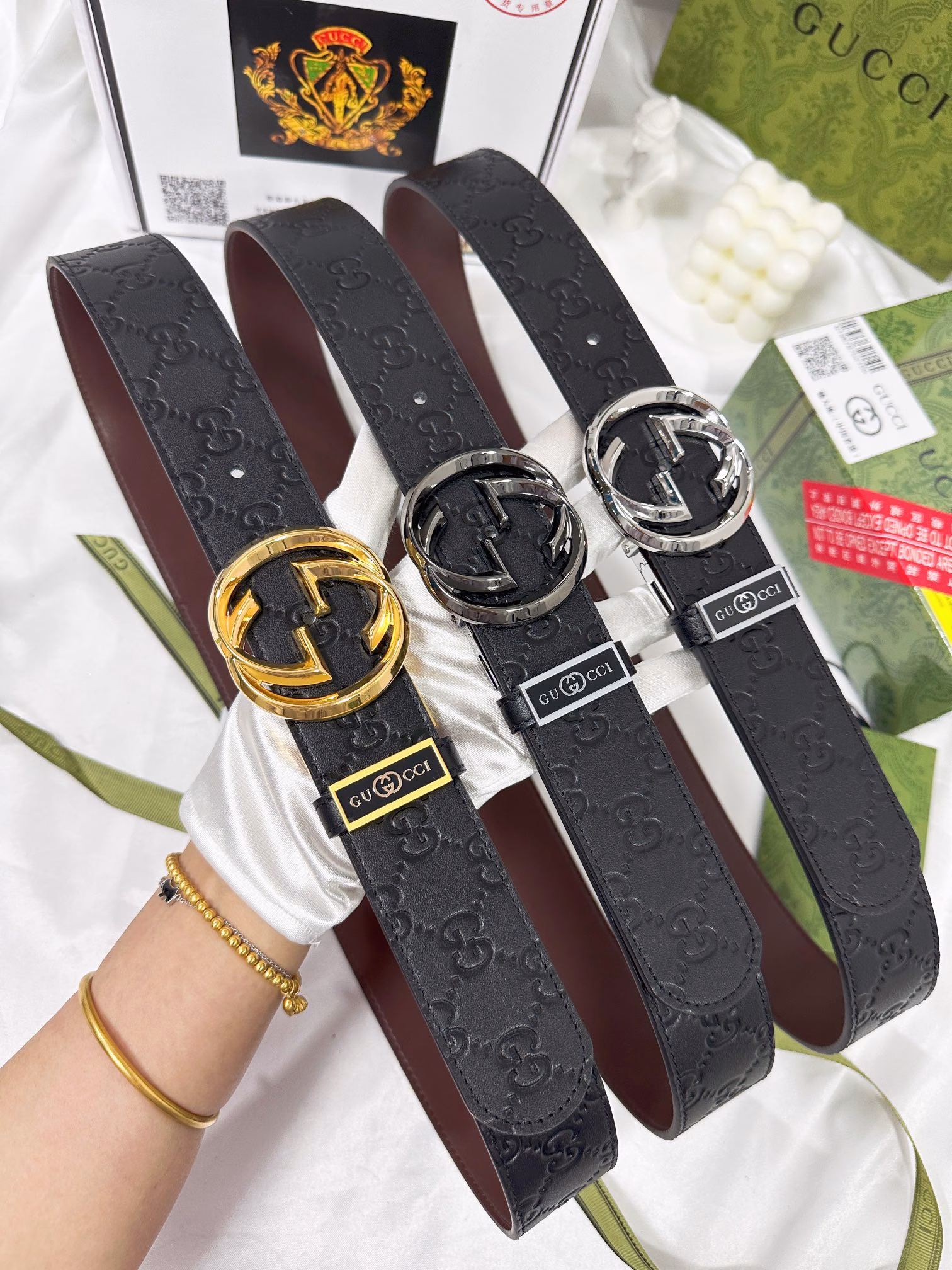 🎁Belt: Gucci. Gucci✈️Original·P150🎁Belt: 🐂100% top layer cowhide, guaranteed genuine leather💯, 24k rotation, diamond-shaped three-dimensional pure steel buckle🌈Double-sided rotation available✨Same quality as the counter, the first choice for gifting and personal use✈️