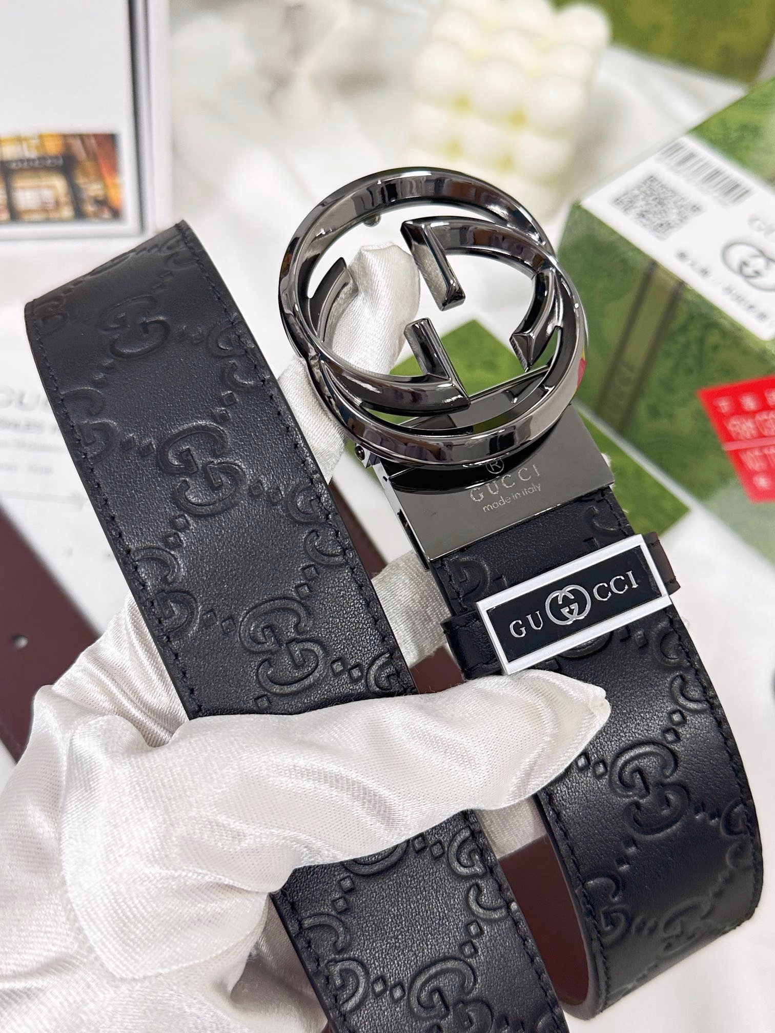 🎁Belt: Gucci. Gucci✈️Original·P150🎁Belt: 🐂100% top layer cowhide, guaranteed genuine leather💯, 24k rotation, diamond-shaped three-dimensional pure steel buckle🌈Double-sided rotation available✨Same quality as the counter, the first choice for gifting and personal use✈️