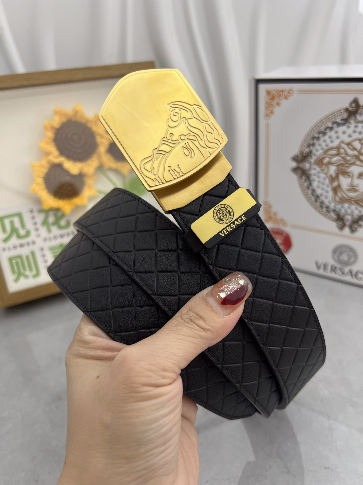 VERSACE. Versace 💕 Automatic belt P160Material: Original cowhide belt 100% first-layer cowhide belt✨Guaranteed genuine leather, 24K pure steel buckle, original quality, fine workmanship, fashionable brand, first choice for gifting or personal use