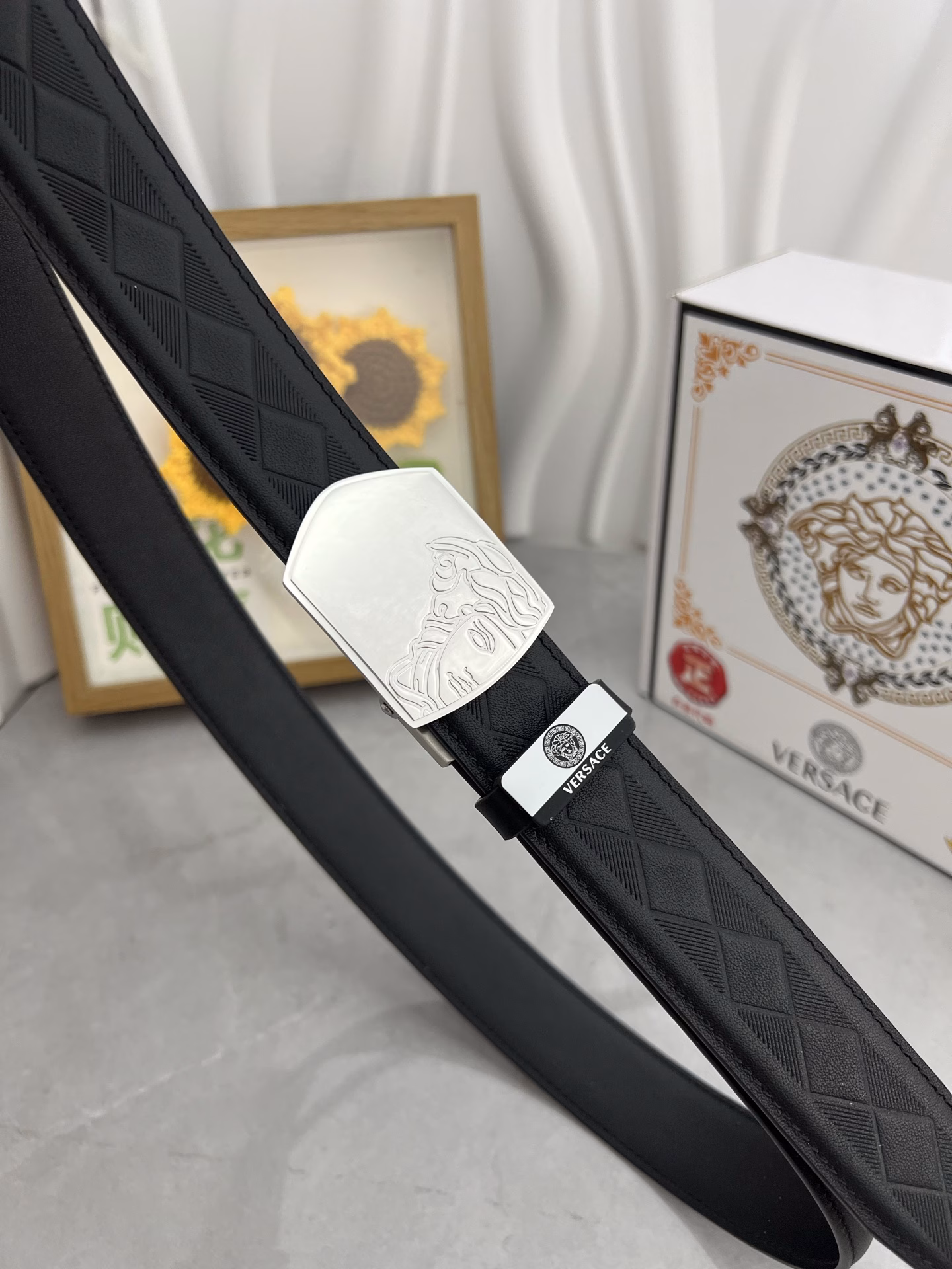 VERSACE. Versace 💕 Automatic belt P160Material: Original cowhide belt 100% first-layer cowhide belt✨Guaranteed genuine leather, 24K pure steel buckle, original quality, fine workmanship, fashionable brand, first choice for gifting or personal use
