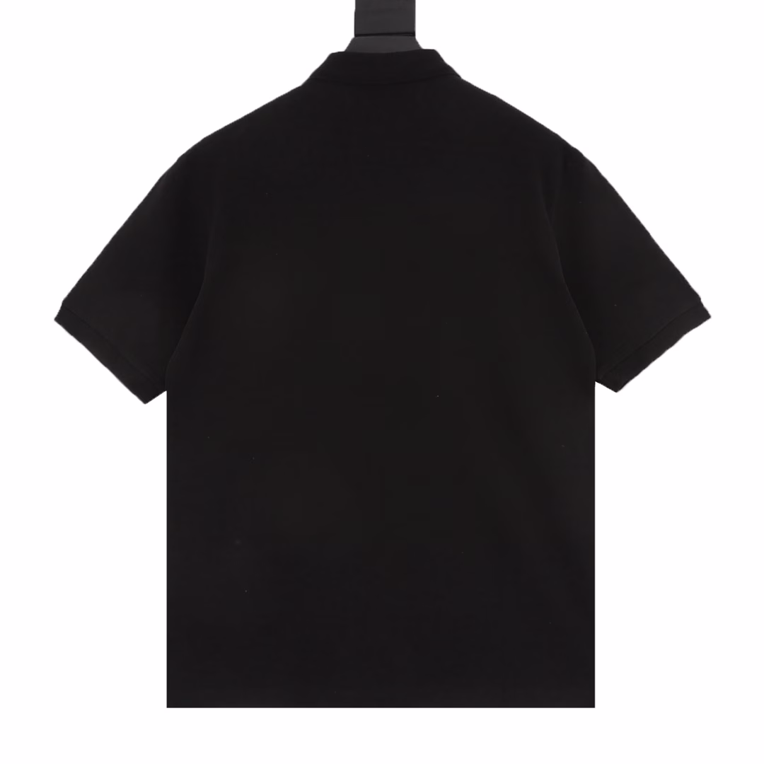 STONEISLAND Stone Island Square Badge Applique Embroidered Short Sleeve Polo ShirtCustomized pure cotton satin with pearl, using imported machine applique embroidery technology, the fabrics are all washed, the texture is better, not easy to deform, not easy to shrink, not easy to fade, customized 1:1 Stonelsland buttons, customized 1:1 Stonelsland trademark, loose version