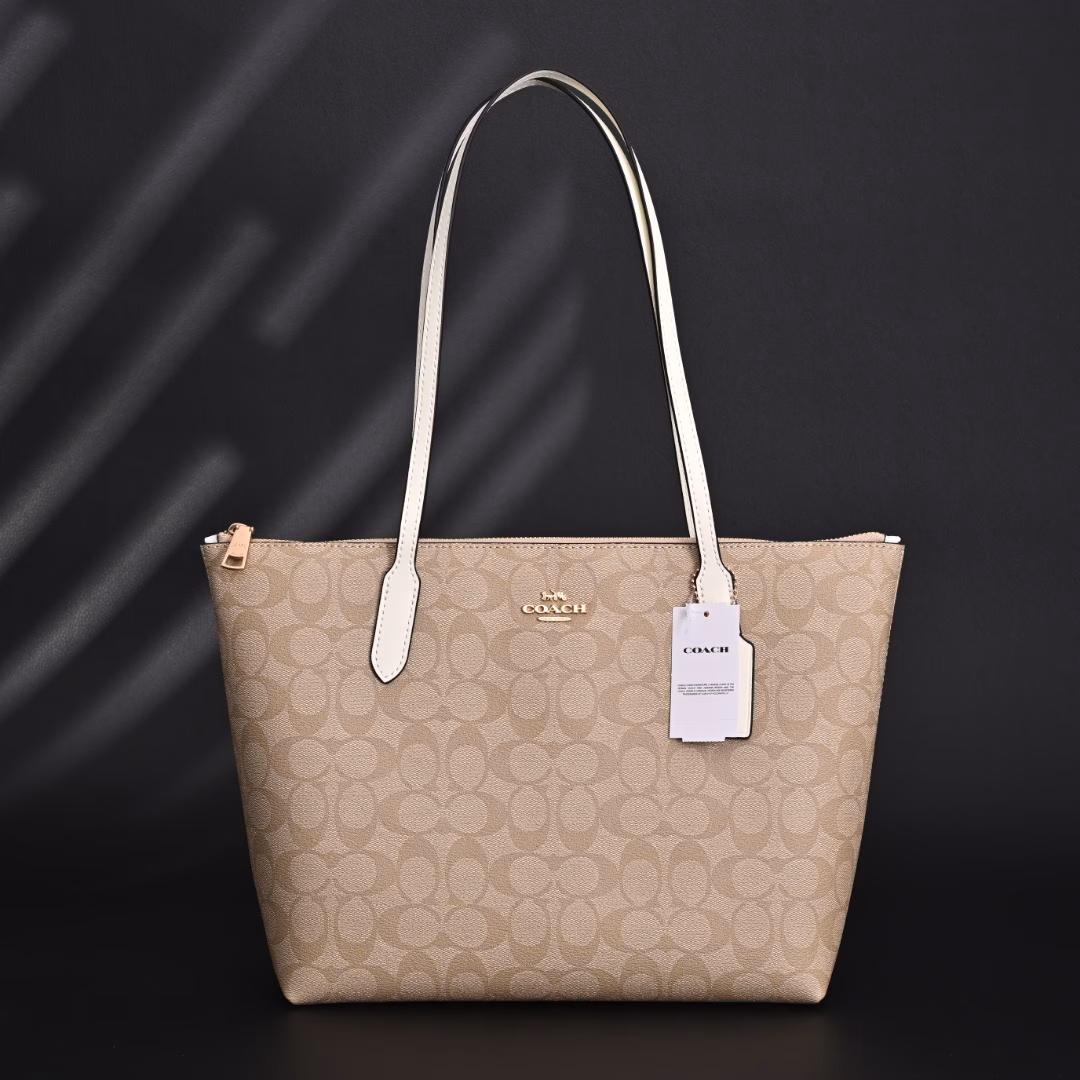 Coach women's zip zipper tote bag commuter large capacity bag old flower soft leather shoulder handbag 4455Commuting and business trip double kill｜A gentle armor that can hold the whole world👜The second skin of workers-security is the ultimate romance given by the zipper