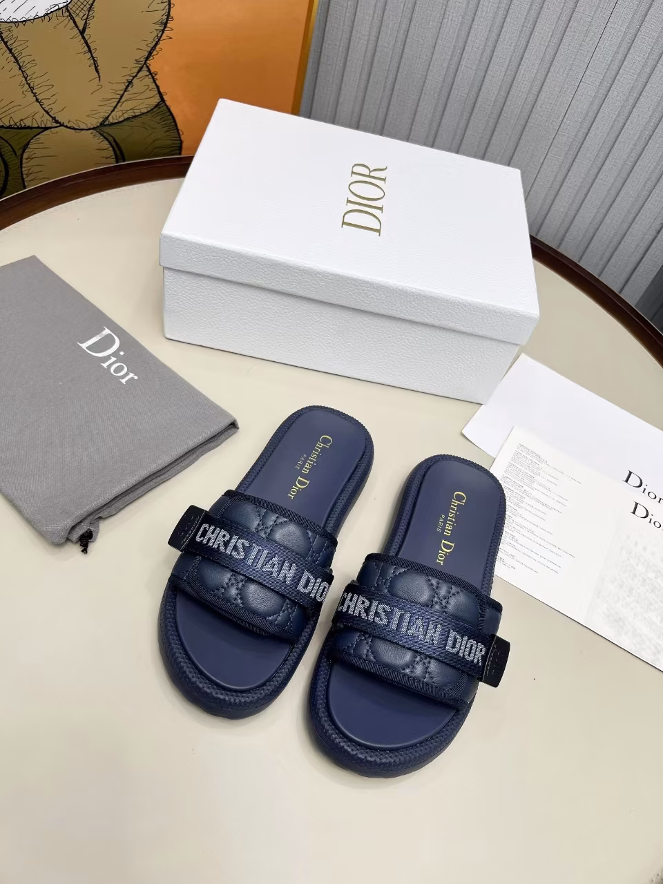 Dior high version slippers, 👏👏2025 new classic style🔥Purchasing level qualityForeign counter hot-selling thick-soled slippers