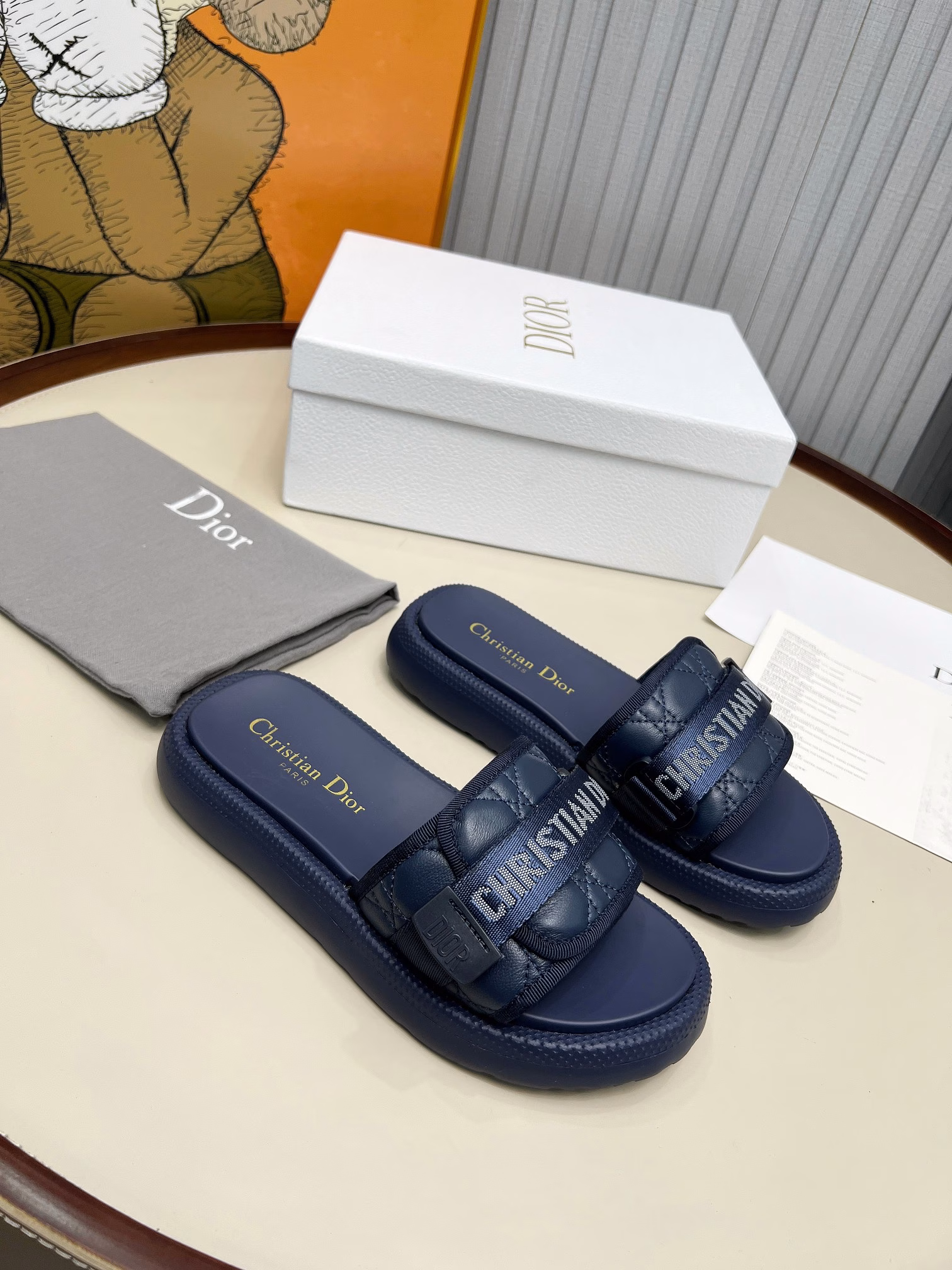 Dior high version slippers, 👏👏2025 new classic style🔥Purchasing level qualityForeign counter hot-selling thick-soled slippers