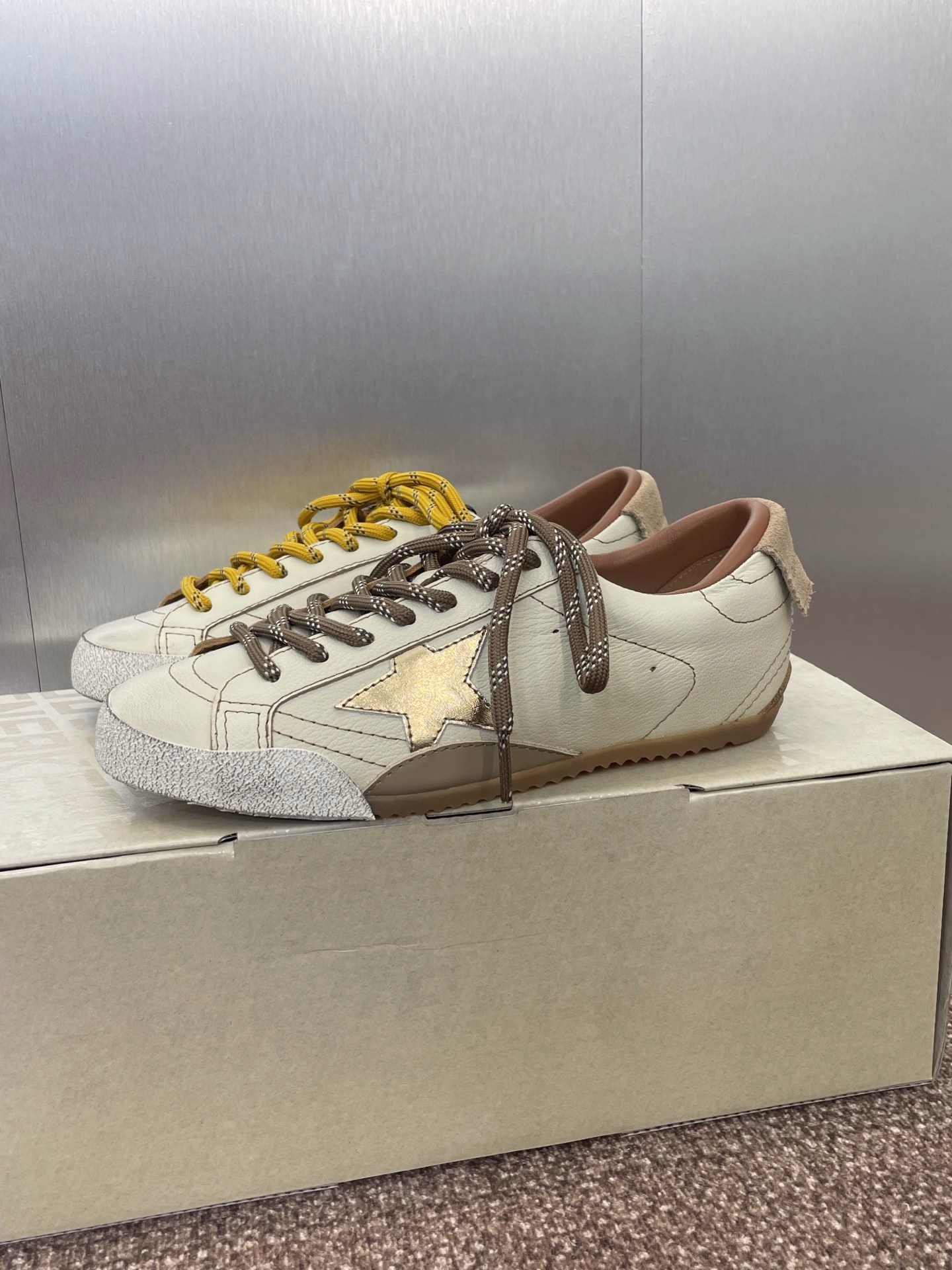 Golden Goos* 2025 Spring and Summer New Color Flat Lace-up German Training Casual Forrest Gump Women's Shoes GGDB Classic Round Head Colorblock Letter Logo Old Skateboard Heightening Sports Shoes