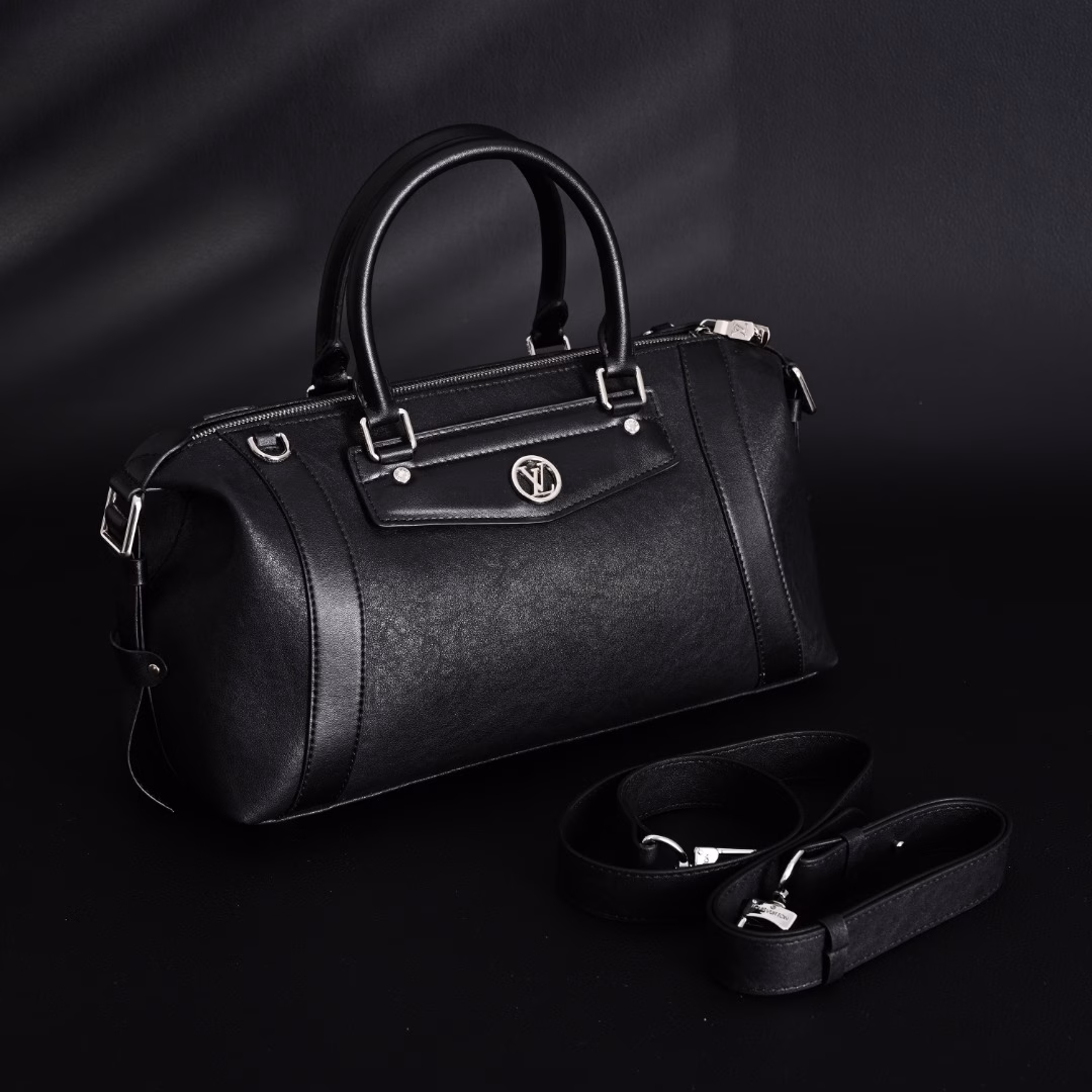 LOUIS VUITTON LV Nano Biker Black Lambskin Motorcycle Bag Handbag Shoulder Bag Super stylish and cool 𝐁𝐢𝐤𝐞𝐫 Motorcycle Bag It's here❗️The latest popular motorcycle bag, the bag body is made of extremely soft and comfortable lambskin, with cowhide trim, showing this stylish and relaxed and natural style. The medium size is spacious and practical, with a detachable leather shoulder strap, and can be easily unlocked by multiple carrying methods such as hugging bag, handbag, shoulder and crossbody. The originator's all-black lambskin is high-end and cool, and you can buy it without thinking about matching.