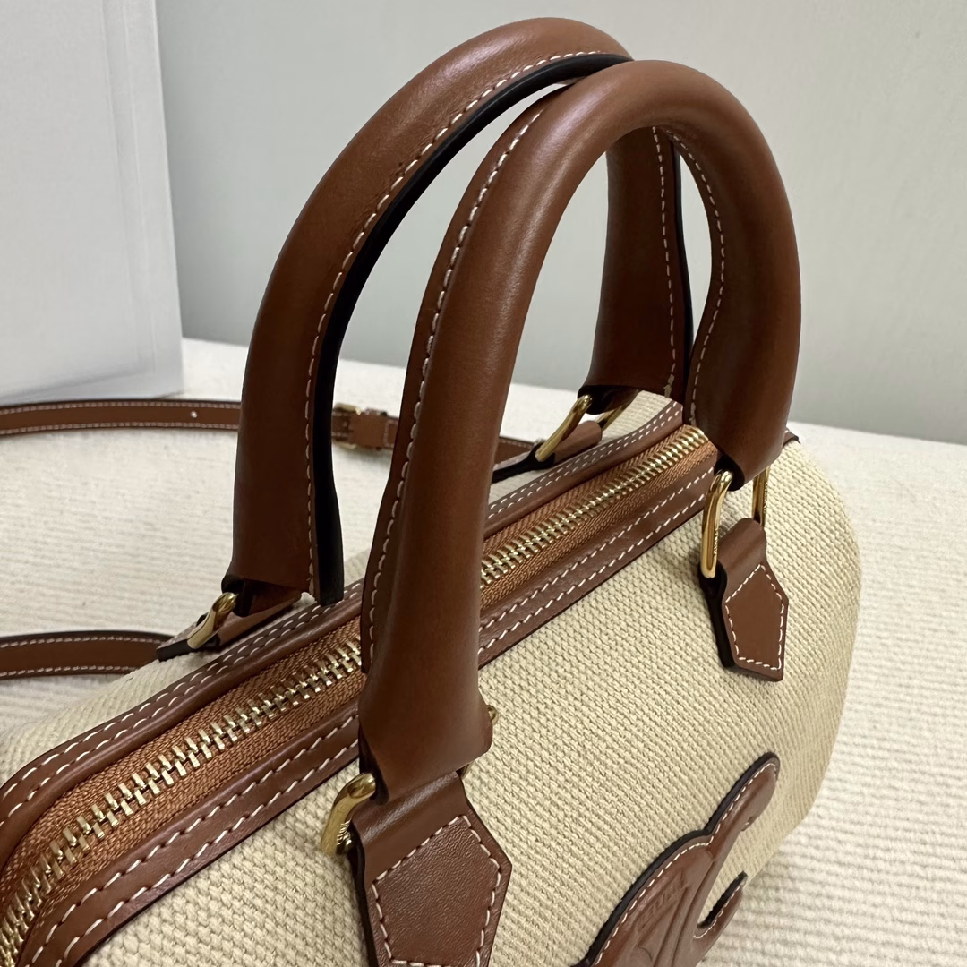 CELINE Small Logo Woven Cowhide Boston Bag with TRIOMPHE CANVAS logo print, small size, just the right size for both tall and short people~ Cowhide edging, fabric lining, zipper closure, 1 main compartment, inner zipper pocket