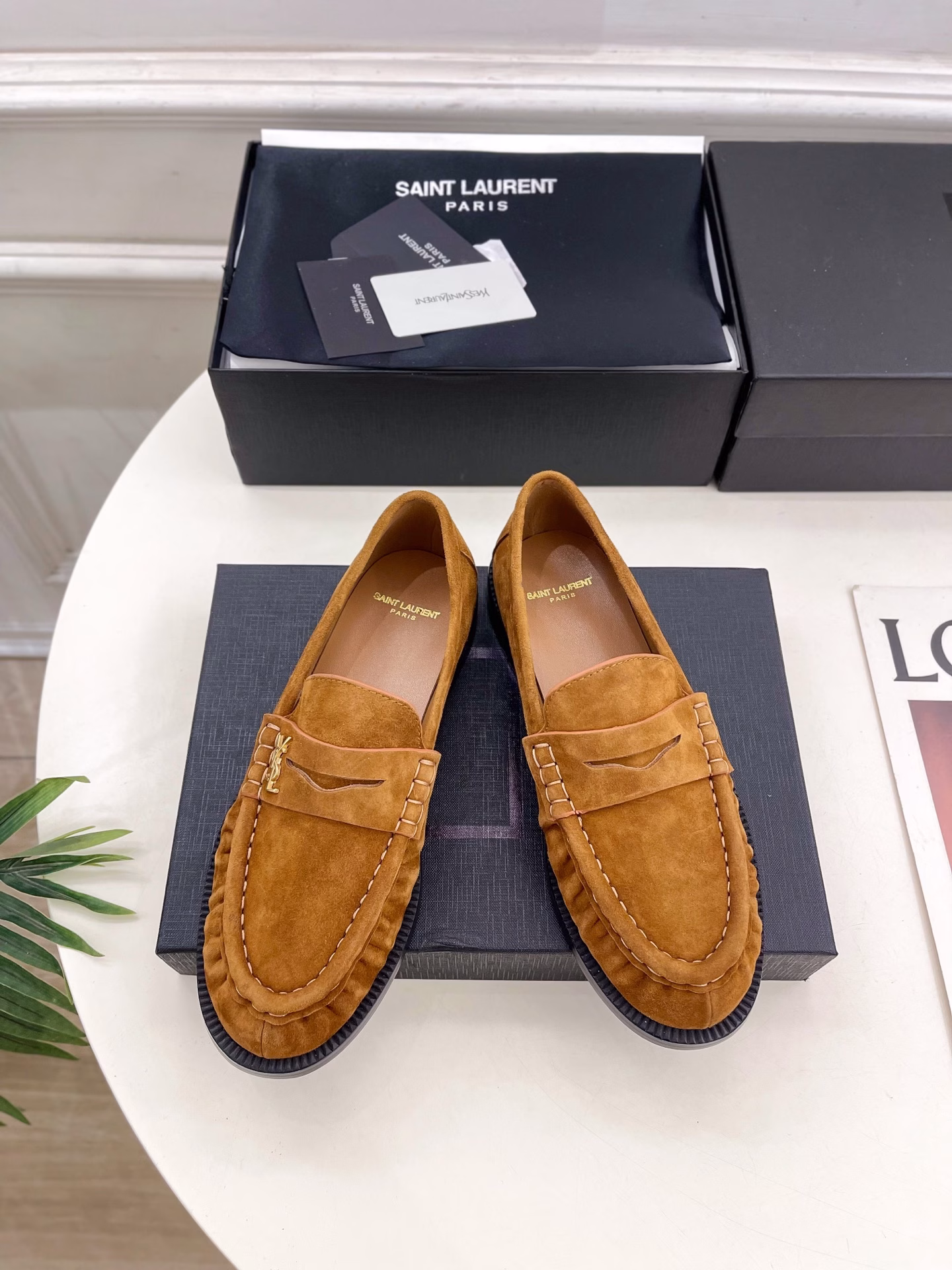 SAIN*LAURENT Saint Laurent 2025 Early Spring New ProductsLE LOAFER Pleated Loafers Small Leather Shoes NewTop Edition‼ ️YSL Super Beautiful One First Release with a New Interpretation! Minimalist Style Design Super Modified Leg Shape Retro and Fashionable StyleLooks Good with Any Match