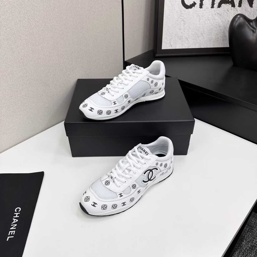 lChanel Panda Shoes! 2025 Top-notch Casual Sports ShoesThis classic design; the upper is embroidered with various techniques; the outsole is fashionable and sporty; it is extraordinary with a variety of color matching elements…The diversified mix and match is very beautiful and versatile, and can be used for leisure, fashion, sports, and outdoor activities…