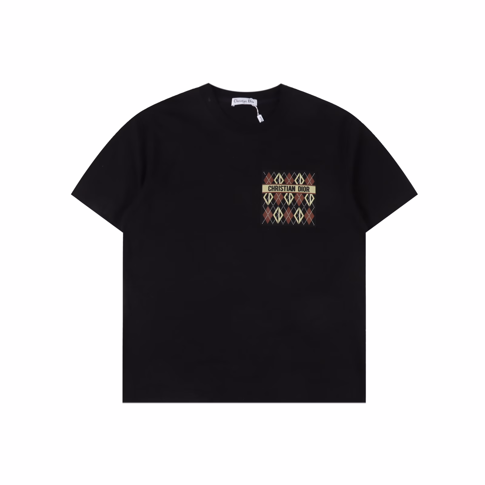Dior 25ss diamond leather label pocket short sleeveDior's new short sleeve, selected 260g heavyweight pure cotton, drapes straight and is skin-friendly and breathable; the oversize silhouette is casual and lazy, and the three-dimensional patch pocket on the chest is outlined with rattan quilting stitches. The collision of irregular color blocks, ink-splashing and geometric lines are interwoven, hiding the brand's classic code, and interpreting the French relaxed aesthetics in a low-key manner. The three-dimensional puff-carved brand letters are hidden in the print to highlight the level.
