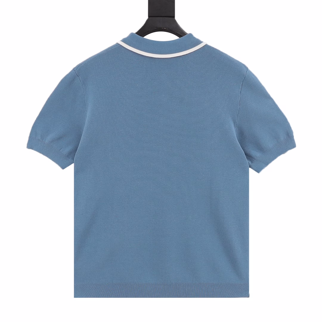 Gucci New Style Shirt Contrast Collar Embroidered Logo Knitted Polo Short SleevesPut on this sweater and experience Italian elegance. The classic color matching with exquisite contrast trims, the details show style. The iconic 