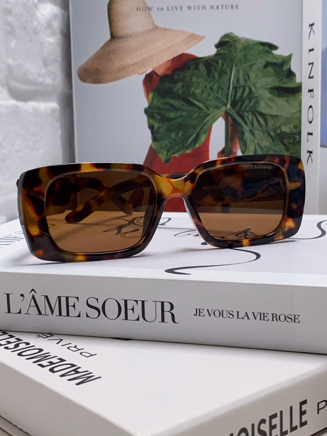 Dolce & Gabbana 2025 new high-end sunglasses for women UV protection ins Internet celebrity street shooting personality square frame polarized sunglasses