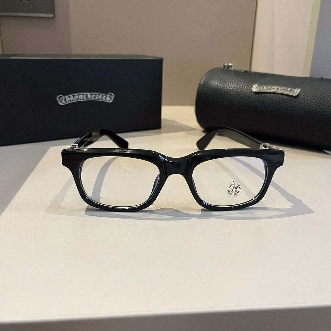 Chrome Hearts optical glasses for men and womenCRANRE HEARNT BONE PRONE IIIFashionable Chrome Hearts brand
