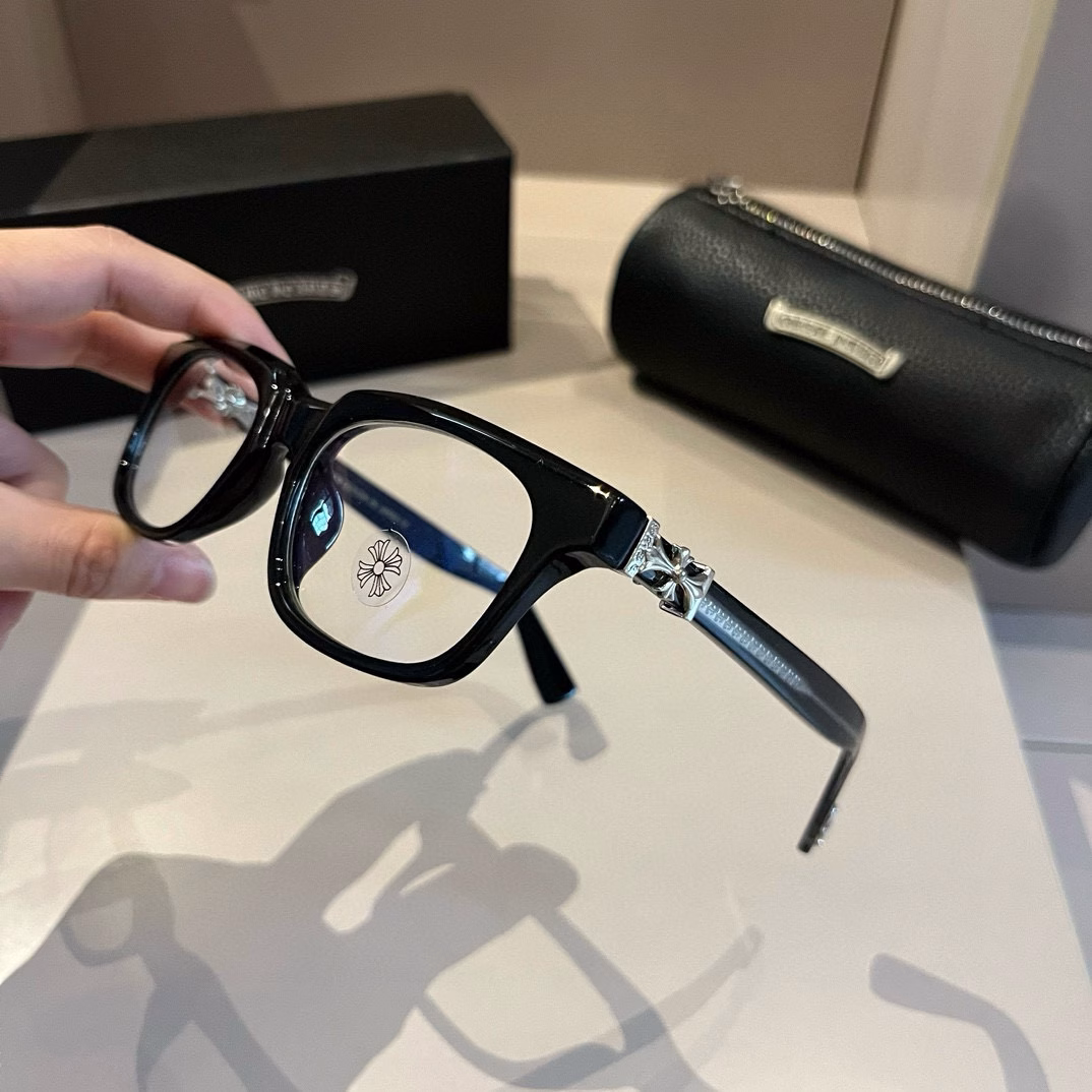 Chrome Hearts optical glasses for men and womenCRANRE HEARNT BONE PRONE IIIFashionable Chrome Hearts brand