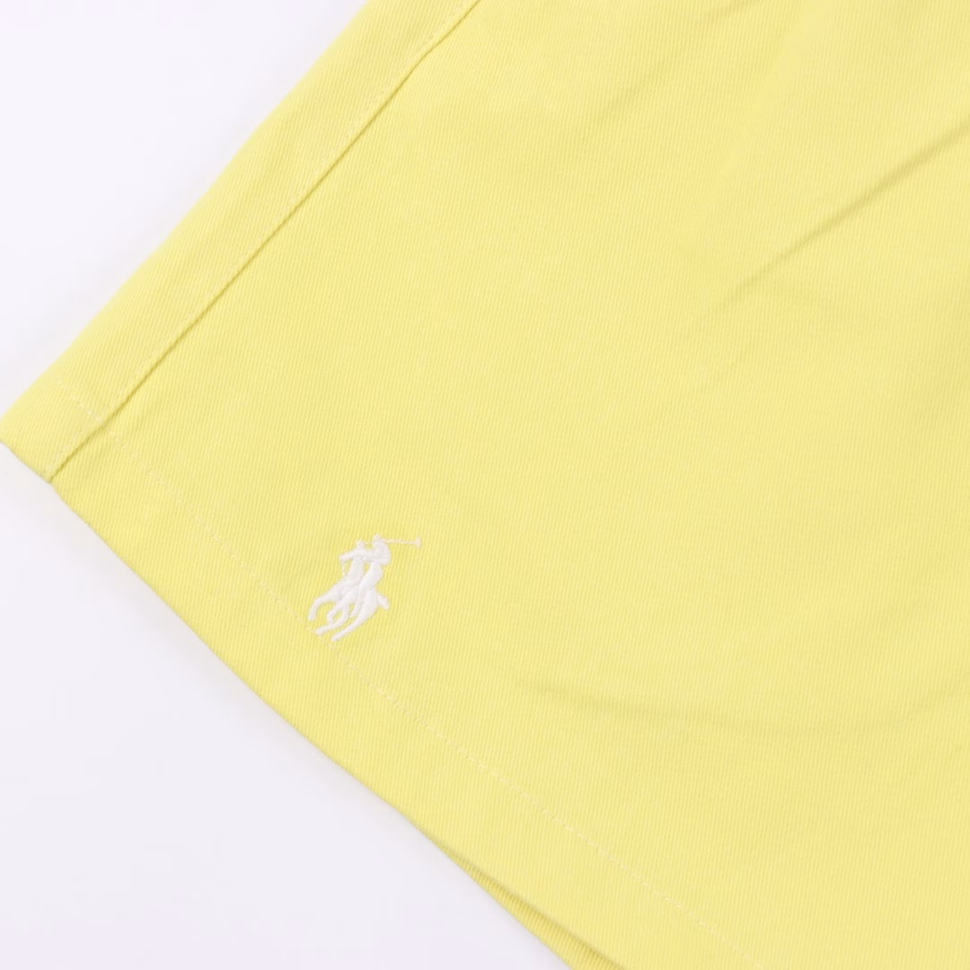 Ralph Lauren Summer Vacation Fairy ShortsSuper comfortable to wear, extremely comfortableReally easy to match, casual, lazy, any shape~The best pants to match!Behringer imported embroidery, three labels completeThis year's trend has to be classic style, inexplicably high-end, whether it is old money style or minimalist style, it can be perfectly matched with the single product, matching blessing