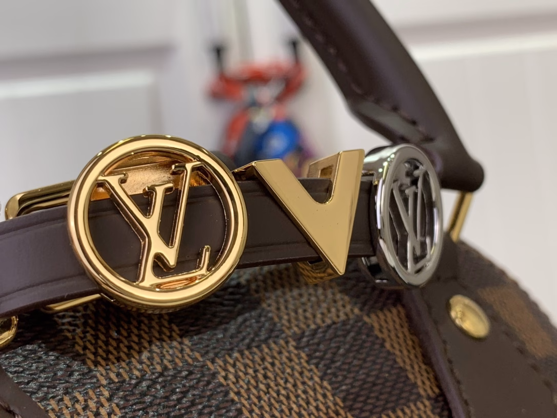 The LV&I collection launches this customisable kit, featuring the iconic Alma in an exclusive mini size. Designed to create a personalised handbag unique to the wearer, there are seven styles to choose from, with a range of colours and finishes to choose from. Next, select a strap or chain before choosing add-ons such as a mirrored name tag or functional hair clip. Finally, three sliding charms are included, from the iconic padlock to the colourful Vivienne mascot