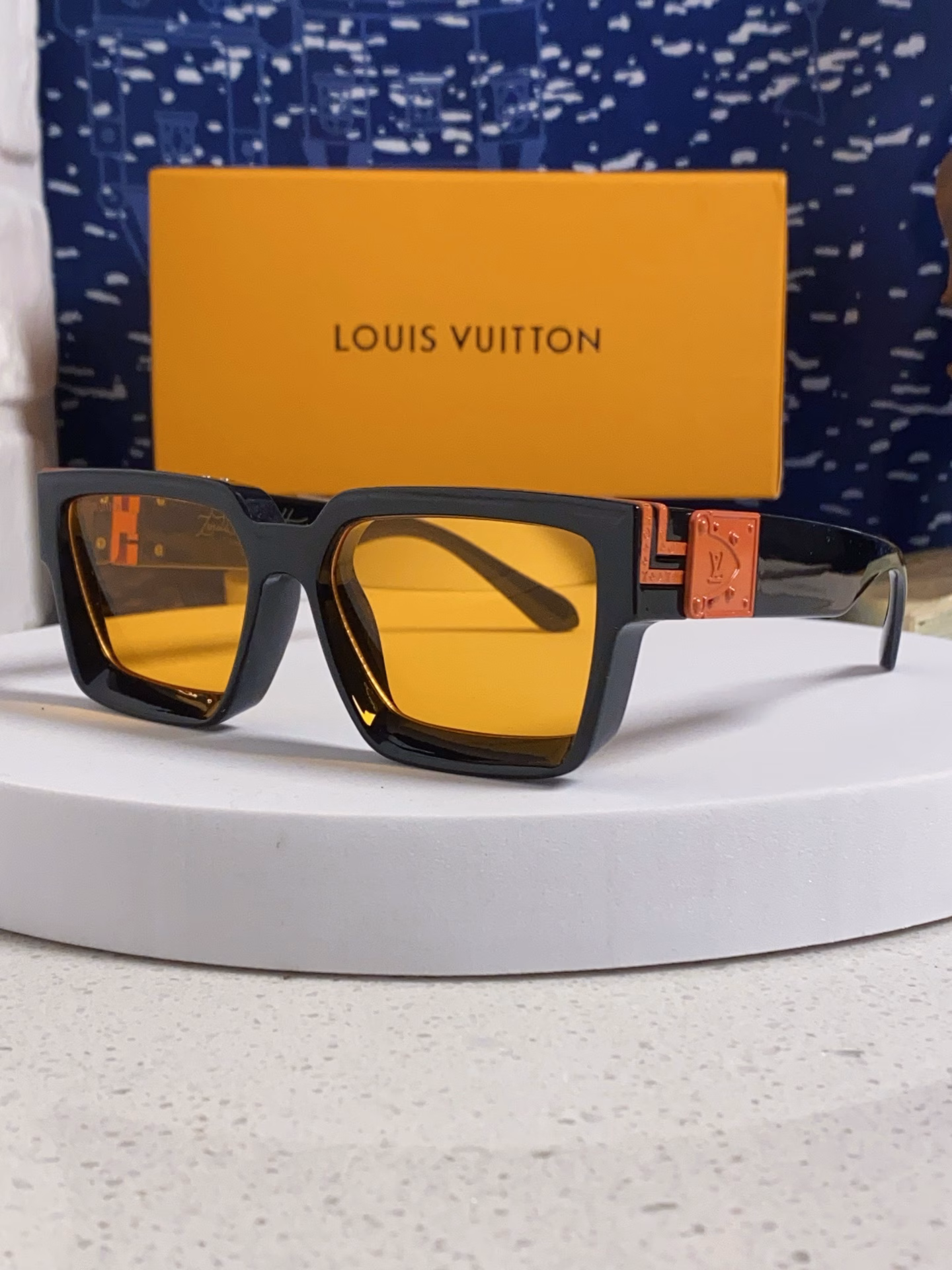 Louis Vuitton Lv2025 new millionaire square frame sun glasses European and American color men and women sunglasses cross-border modern fashion sunglasses