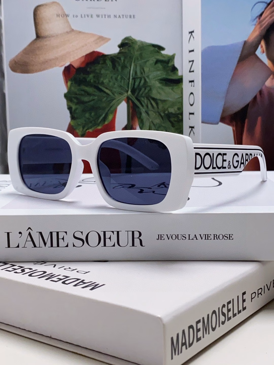 Dolce & Gabbana 2025 new high-end sunglasses for women UV protection ins Internet celebrity street shooting personality square frame polarized sunglasses
