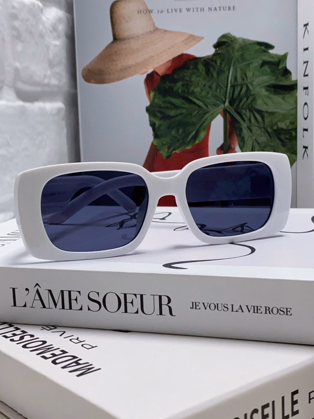 Dolce & Gabbana 2025 new high-end sunglasses for women UV protection ins Internet celebrity street shooting personality square frame polarized sunglasses