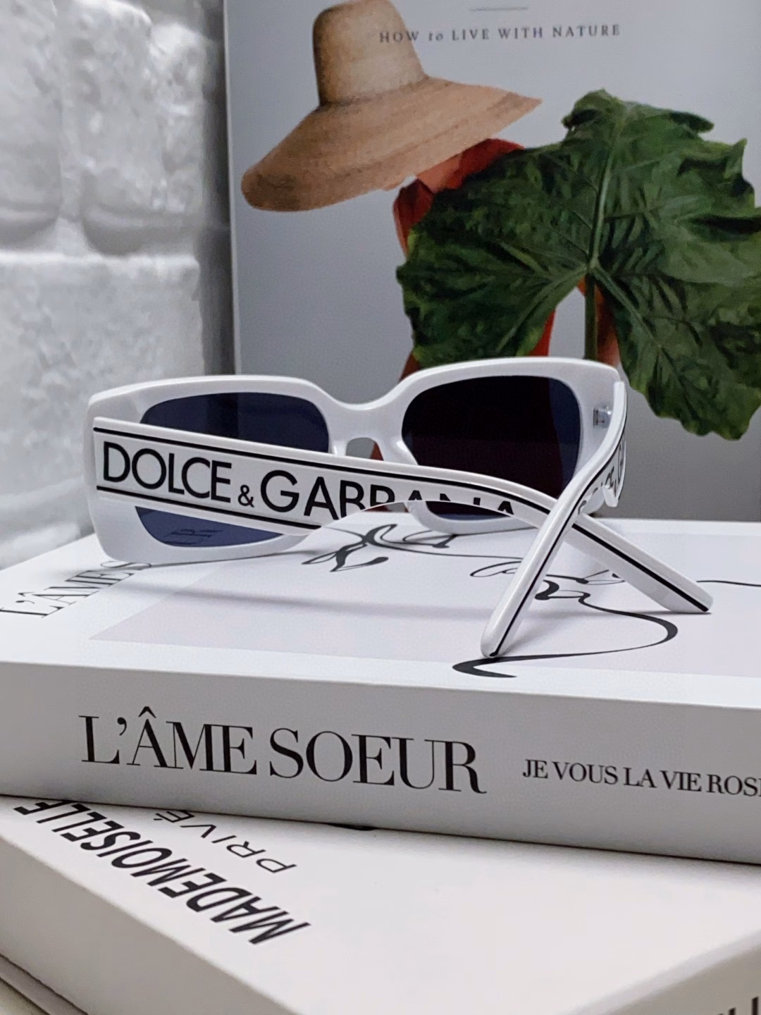 Dolce & Gabbana 2025 new high-end sunglasses for women UV protection ins Internet celebrity street shooting personality square frame polarized sunglasses