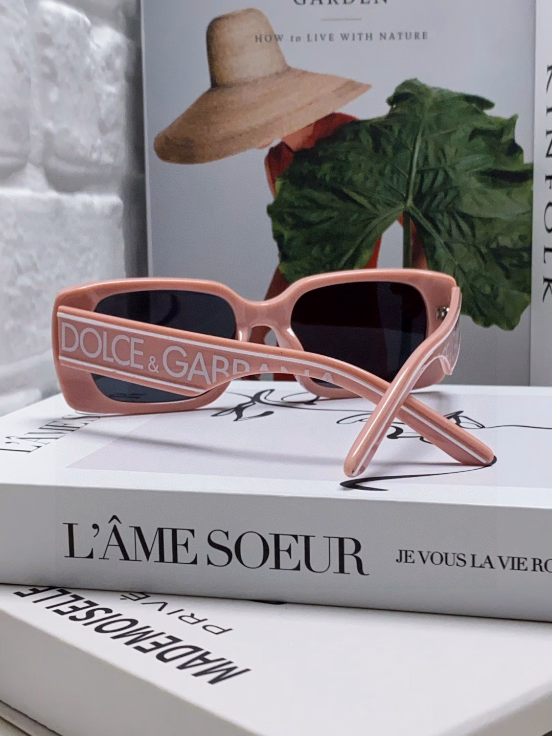 Dolce & Gabbana 2025 new high-end sunglasses for women UV protection ins Internet celebrity street shooting personality square frame polarized sunglasses
