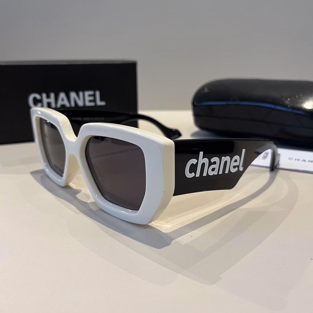 Chanel celebrity style sunglasses, the most popular sunglasses, a must-have for driving in the sun