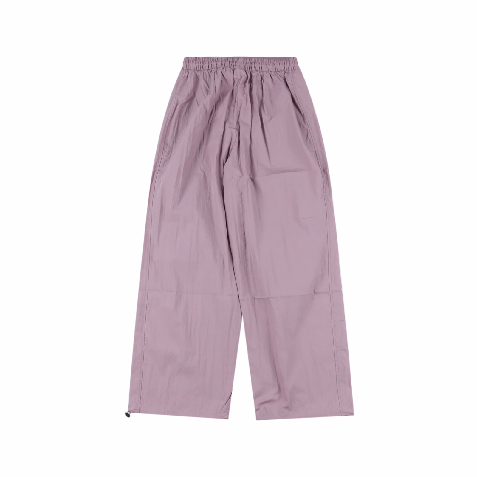 Ralph Lauren 24Fw Embroidered Small Logo Nylon PantsMade of high-quality washed cotton fabric, soft and breathable, the touch is like the breeze in the summer morning, refreshing and not stuffy. After special processing, the fabric has a slightly wrinkled texture, which not only retains the natural charm of cotton, but also adds a bit of casualness and uninhibitedness. It is quiet when walking, without annoying rustling sounds, and the texture is super good!The leg opening is adjustable, and you can switch between leggings and wide-leg pants at will, and it is super perfect no matter how you match it! The elastic waist design of the pants waist does not squeeze the belly, and the colors are versatile and easy to wear!It is suitable for dancing, climbing, shopping, and daily commuting. You can go out with any top!Every color is super beautiful, and there will be no color that will step on thunder
