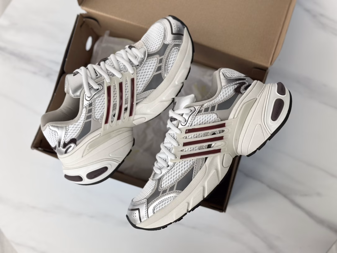 adidas originals ADISTAR XLG Adi's new casual dad shoes. Balenciaga's alternative model, it goes well with other sports series, and the shoes are perfect for a high-tech feel!