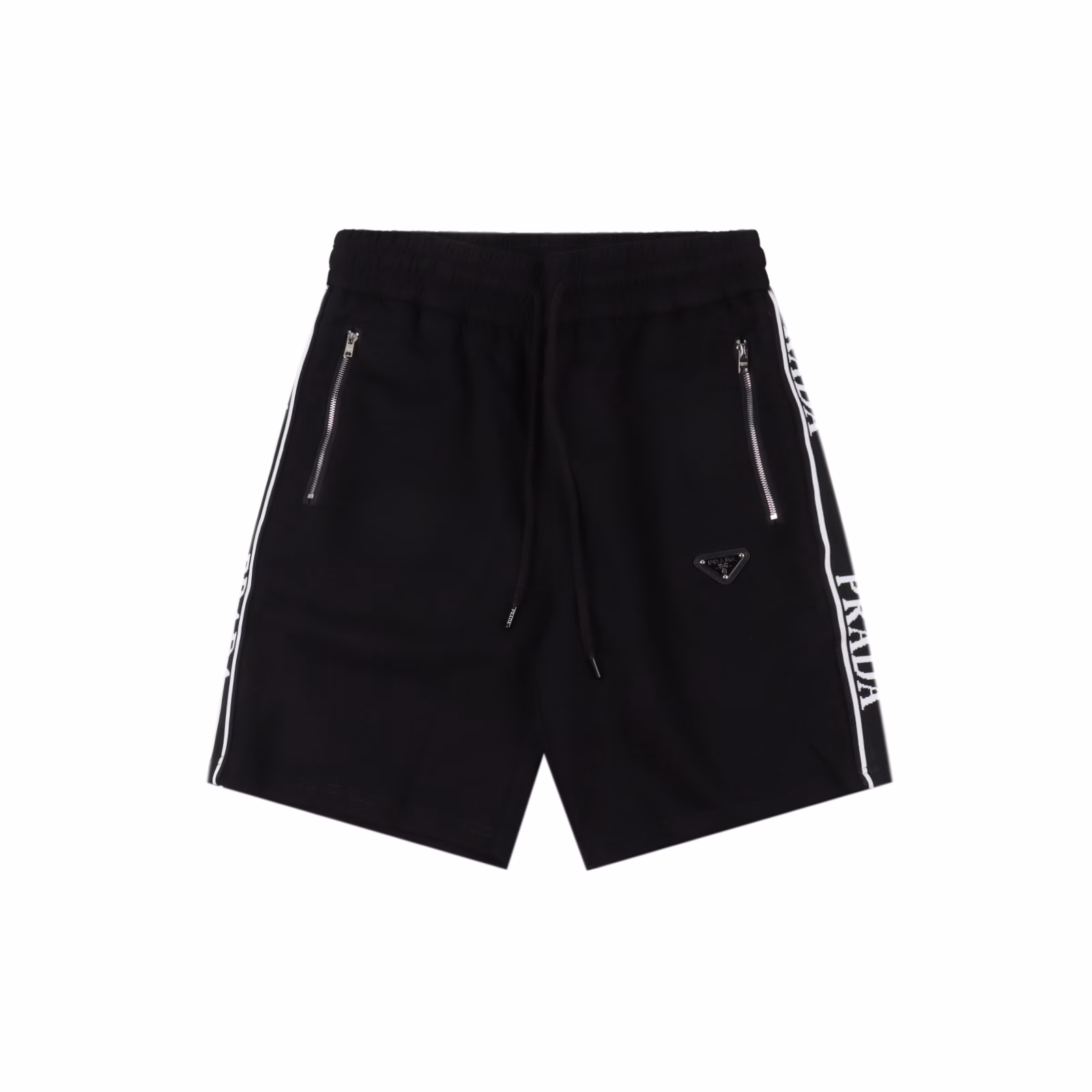 Prada 25ss logo webbing splicing metal triangle label shortsPants edge jacquard webbing splicing! The upper body effect is silky and soft, skin-friendly and sweat-absorbent! Exquisite and clear, high-end atmosphere!The inner edge is wrapped, and the sweat-absorbent strips at the waist are all sealed. The workmanship is very exquisite and neat!When worn alone with other tops, it is not monotonous and has a great sense of design! Composite elasticity and extensibility will not deform after long-term wear!A loose version that will never go wrong, easily presenting a trendy look! It is extremely suitable for daily life, sports, night running, and even clubbing