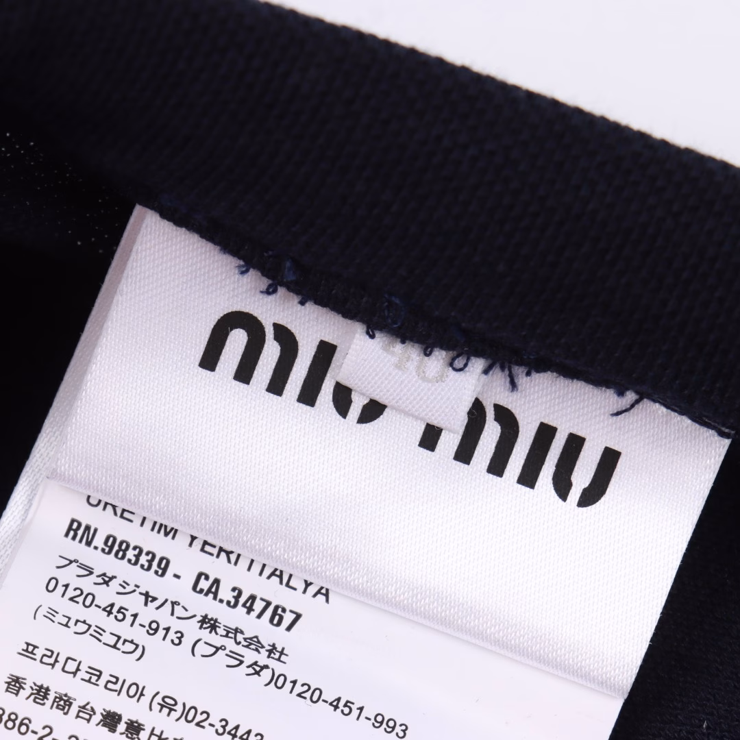 Miu Miu MM small word embroidered casual shortsAuthentic purchase and development, double-strand fine cotton pique 210g, imported embroidery, fabric fermentation washed, customized 1:1 rope, customized 1:1 trademark, fitted version