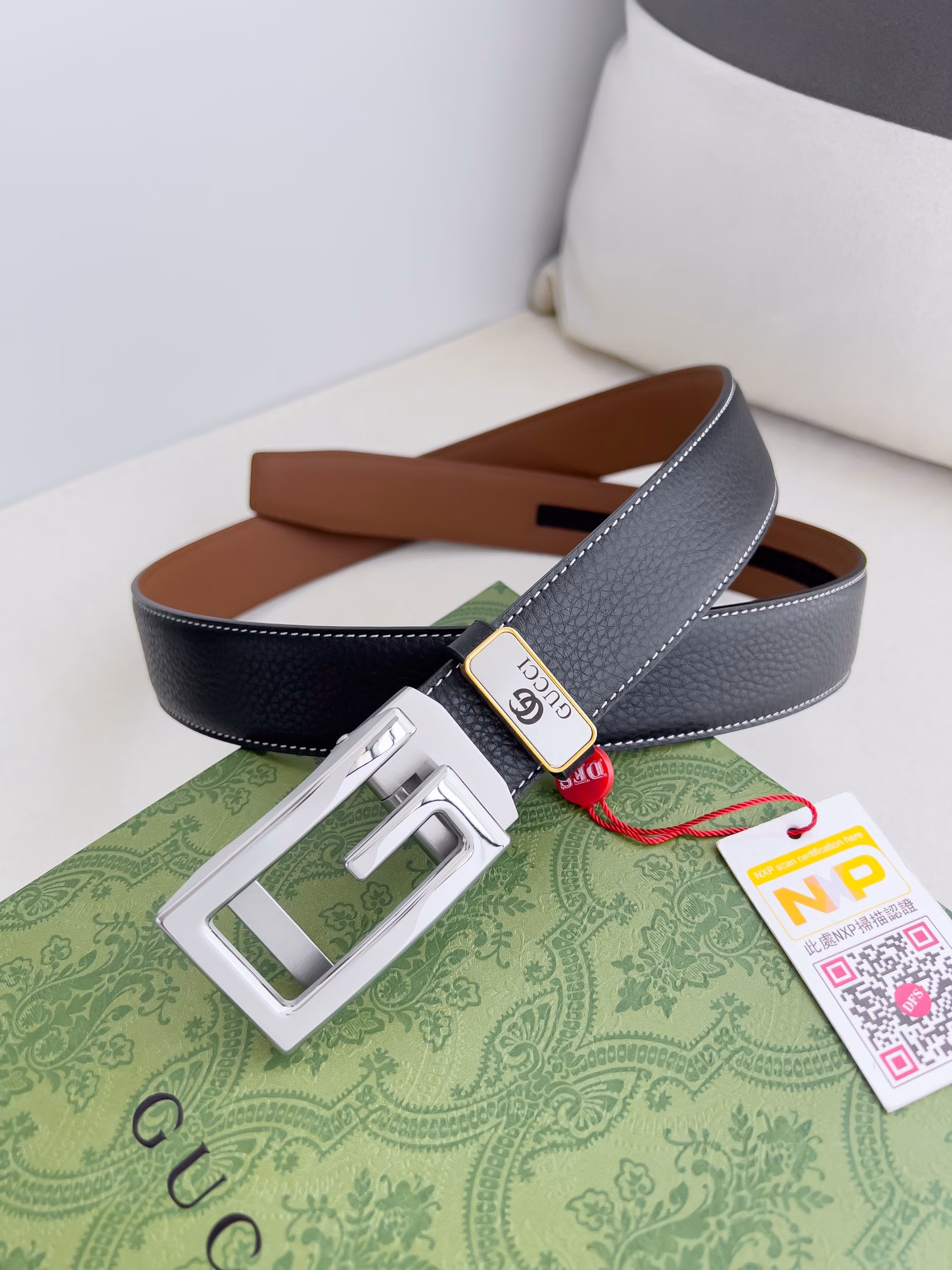 Gucci.Gucci belt ✈️ automatic belt · leather belt P170Model: automatic buckle, pure steel automatic buckle, automatic belt body, tail outer wear styleMaterial: 🐂 100% first layer cowhide, guaranteed genuine leather. 24k pure steel buckle 🌈 counters of the same quality, double-sided first layer cowhide, classic first layer cowhide lychee pattern ➕ earth yellow embossed leather bottom, pure steel buckle head, classic font logo, can be freely cut, the first choice for giving to others for personal use ✈️