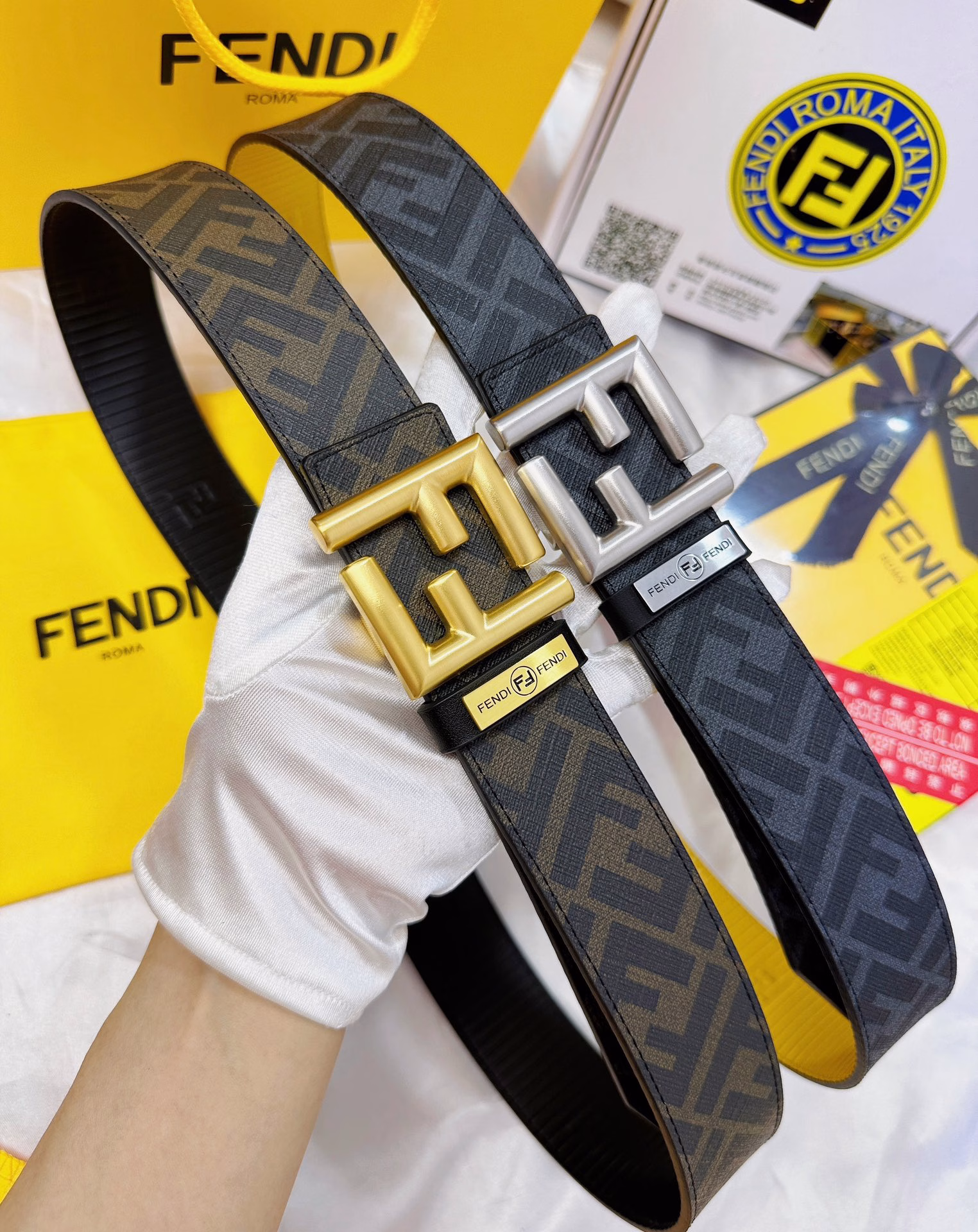 FENDI. Fendi.. Top original replica. P160💯Belt: 🐂100% imported top layer cowhide, guaranteed genuine leather. Double-layer FF ceramic sand surface craftsmanship ➕ 24K pure steel buckle, never fades 🌈 Graffiti painting and printing pattern art 🌟 Double-sided use 🌟 Same quality as shopping mall counters, first choice for gifts and personal use✌️