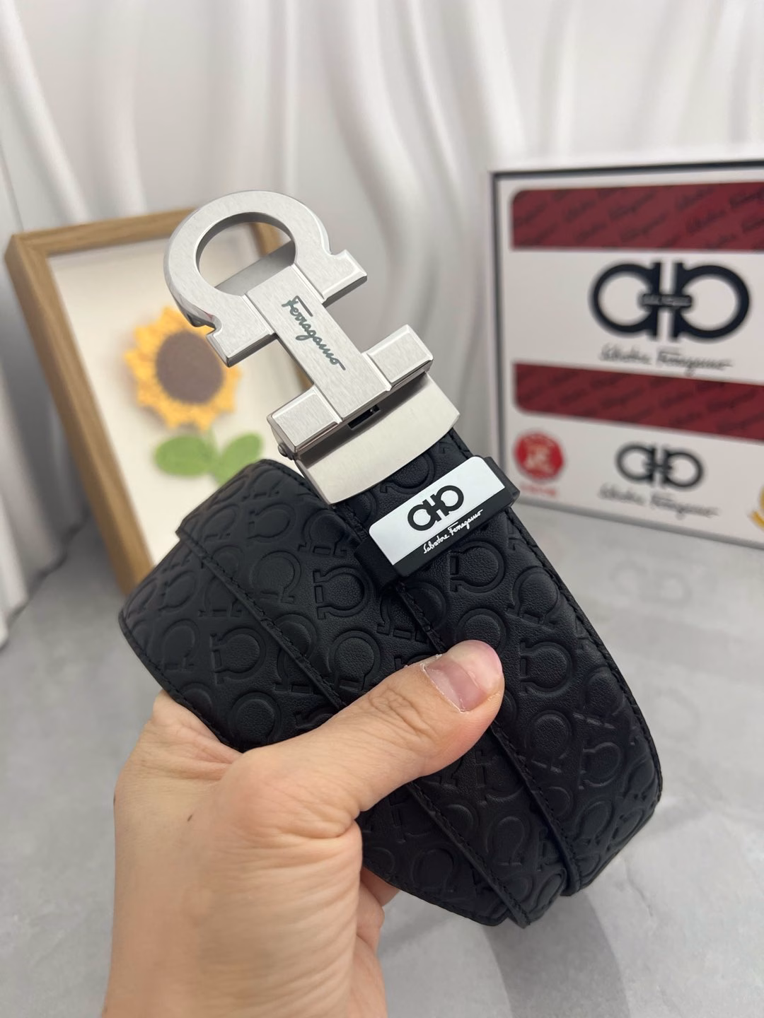Ferragamo 💕 Automatic belt P160Material: Original cowhide belt 100% first-layer cowhide belt✨Guaranteed genuine leather, 24K pure steel buckle, original quality from the counter, fine workmanship, fashionable brand, first choice for gifting or personal use