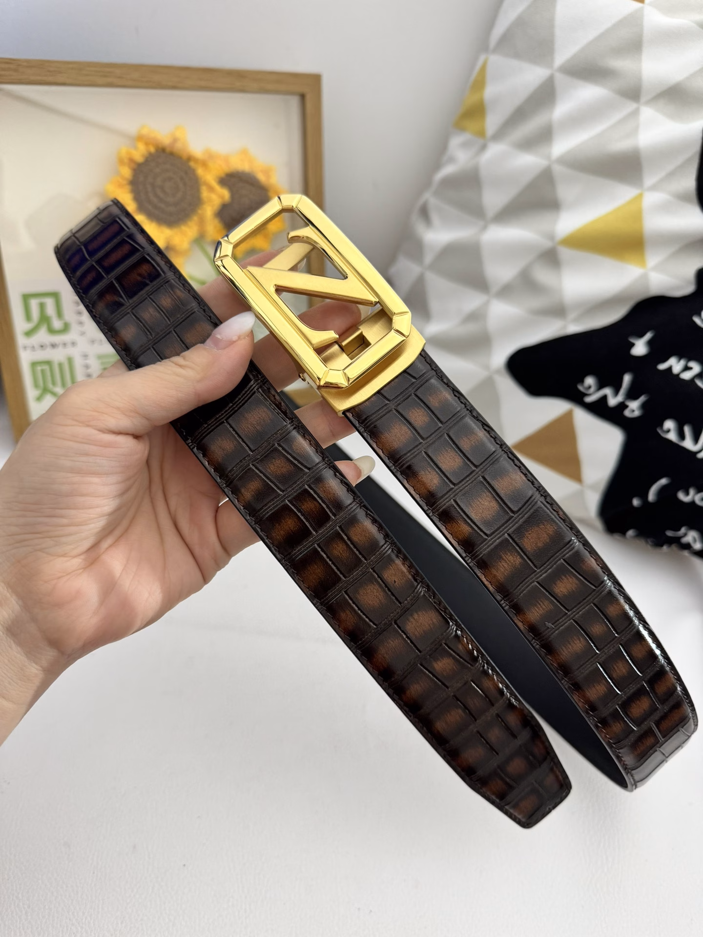 Zegna original 💕 automatic belt P160Material: original cowhide belt 100% first-layer cowhide belt✨Guaranteed genuine leather, 24K pure steel buckle, original quality, fine workmanship, fashionable brand, first choice for gifting or personal use