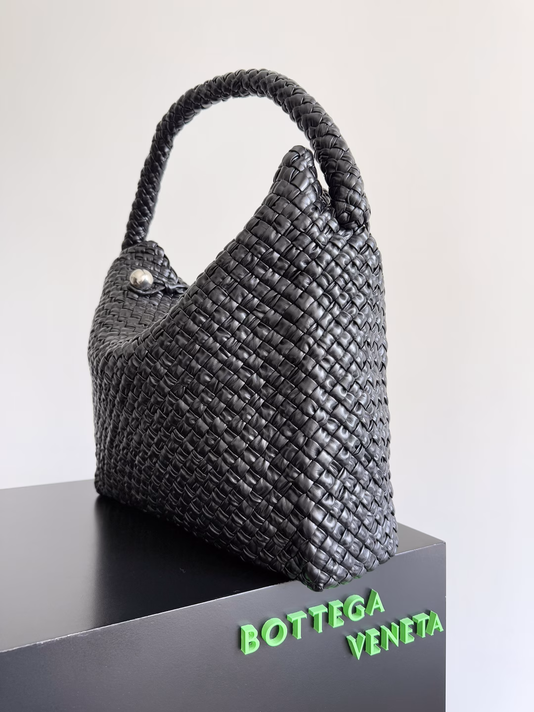 BOTTEGA VENETA's new product, large Tosca Baci. Baci means 