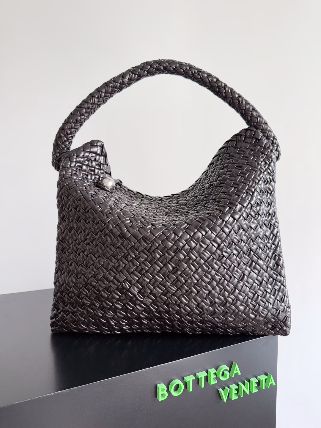 BOTTEGA VENETA's new product, large Tosca Baci. Baci means 
