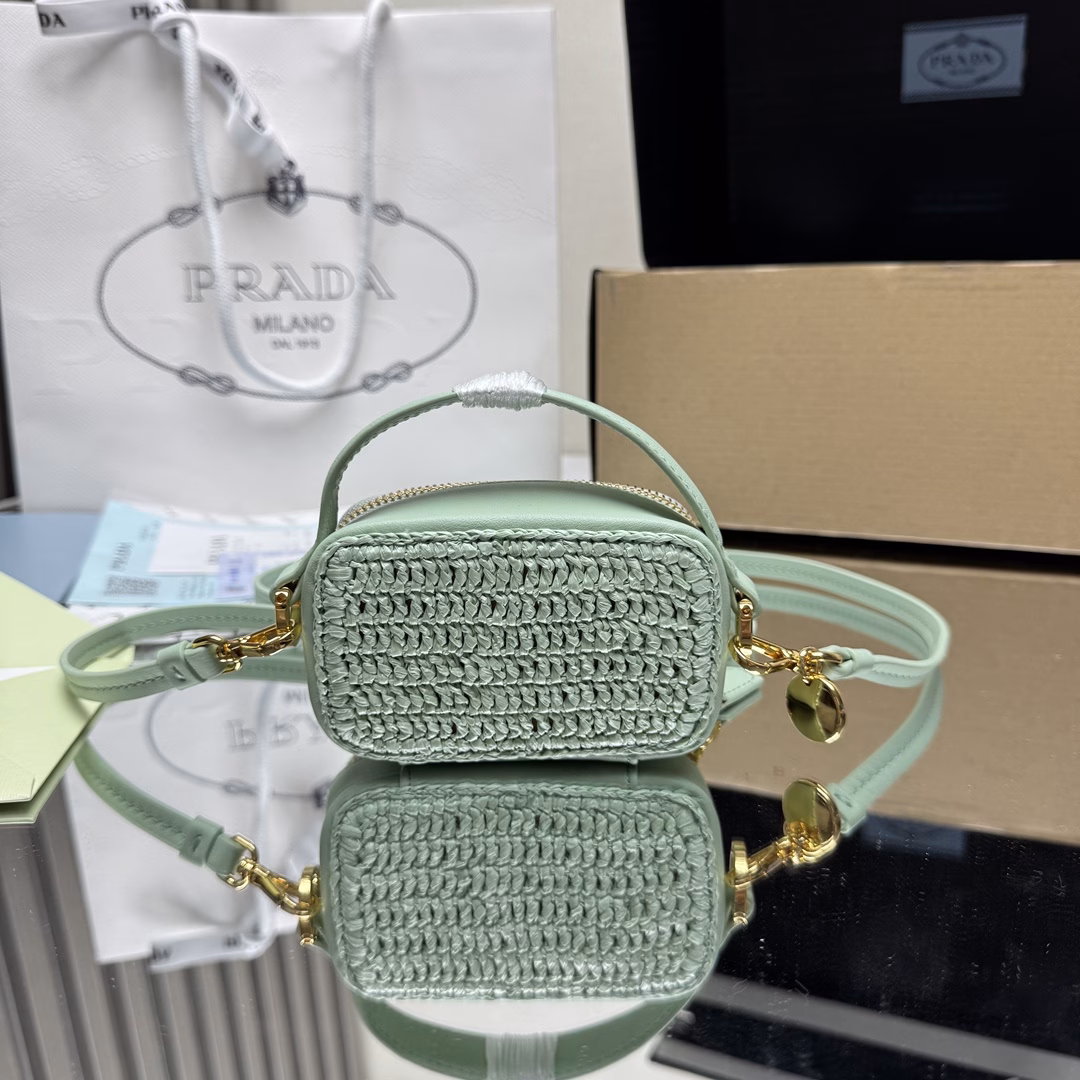 New Woven handbag 🎉🎉 This mini bag is hand-woven, printed nylon lining, cowhide handle and a detachable calfskin long shoulder strap. Beautiful yet functional design, 😍😍 space for lipstick 💄/ headphones/keys 🚗…. A must-have in summer. It's so beautiful. It's worth buying.
