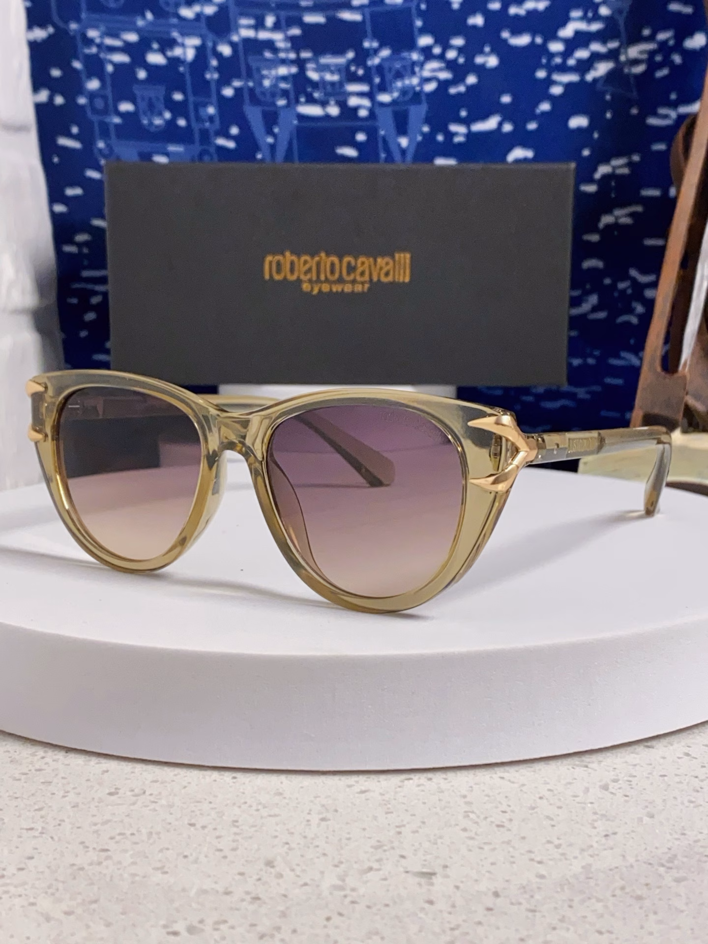 RobertoCavalli's 2025 new polarized sunglasses for women, Korean version, trendy and fashionable round face sunglasses, and UV-resistant glasses