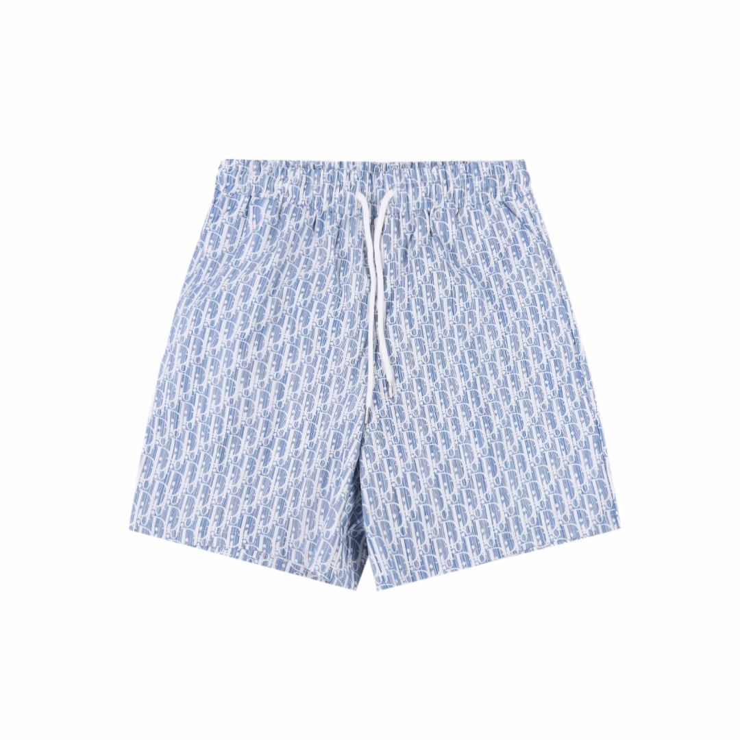 Dior 24ss Full Print beach shortsThe CD full-print shorts are made of imported high-count and high-density all-cotton woven fabric. The full-body embossed pattern elements are printed by German original imported digital direct printing machinery. After printing, a penetration process is carried out. Special infrared positioning is used for pattern matching to restore the original pattern matching effect
