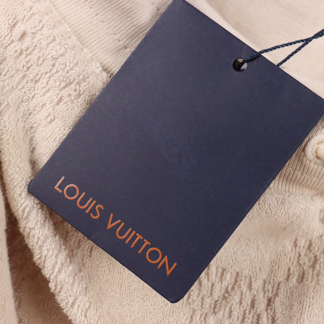 LOUIS VUITTON LV checkered drawstring looped fabric shortsGenuine purchase, custom-made LV checkered all-cotton towel jacquard fabric, imported embroidery, custom-made fabric, positioning cutting bed, custom-made accessories, loose fit