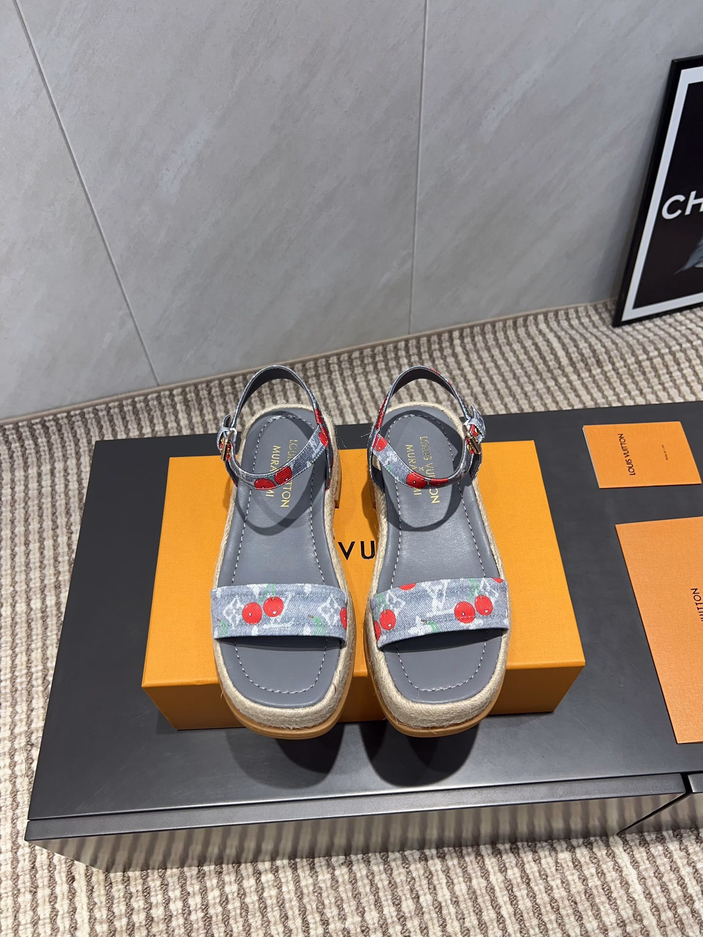 L*V Donkey 2025vs The latest summer blockbuster sandal collection…Retro hemp rope thick-soled sandals